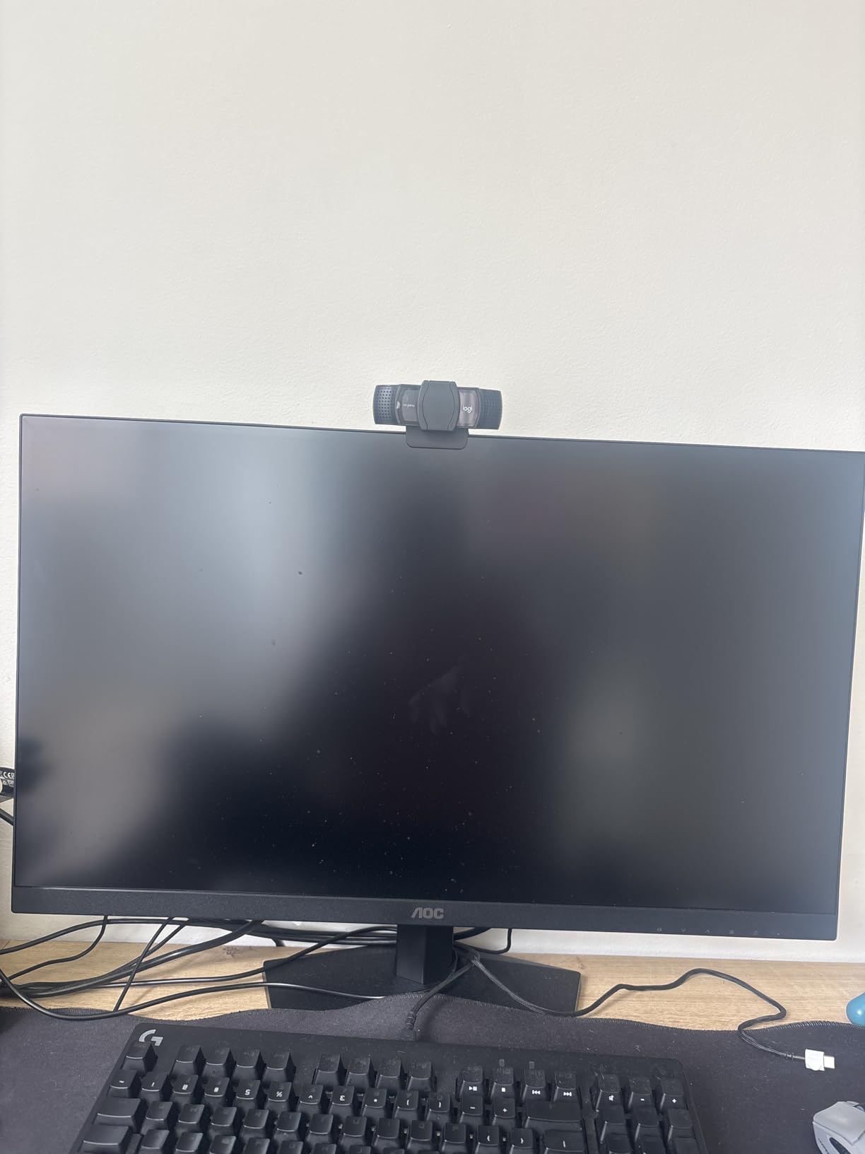 AOC 27 Inch QHD Gaming Monitor 240Hz 0.3ms, Overclock 260Hz, IPS, 2560x1440, G-Sync Compatible, HDR Ready, DisplayPort 1.4 HDMI 2.0, VESA Mount, 3-Year Zero-Bright-Dot, Q27G41ZE customer photo 2