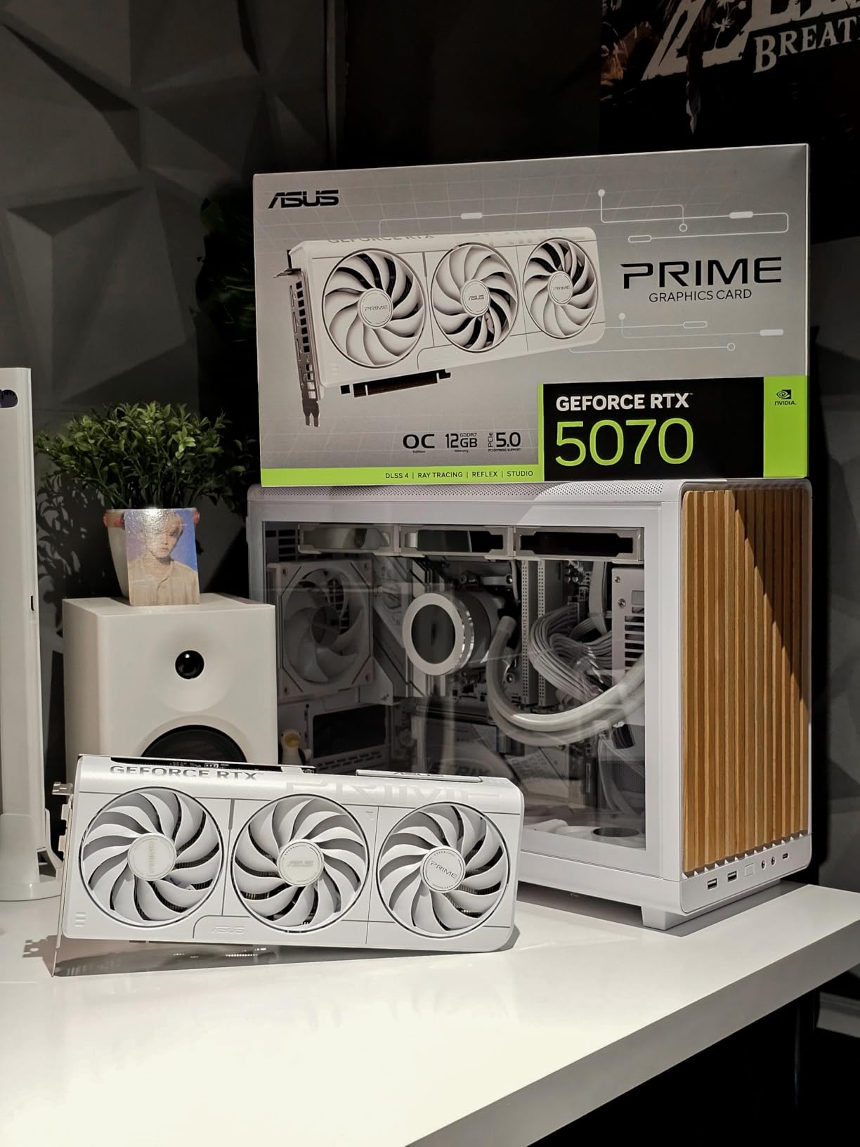 ASUS The SFF-Ready Prime GeForce RTX 5070 White OC Edition Graphics Card customer photo 1