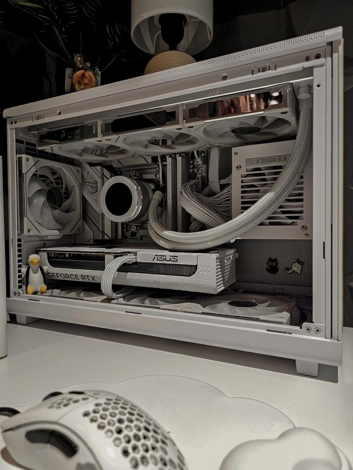 ASUS The SFF-Ready Prime GeForce RTX 5070 White OC Edition Graphics Card customer photo 2