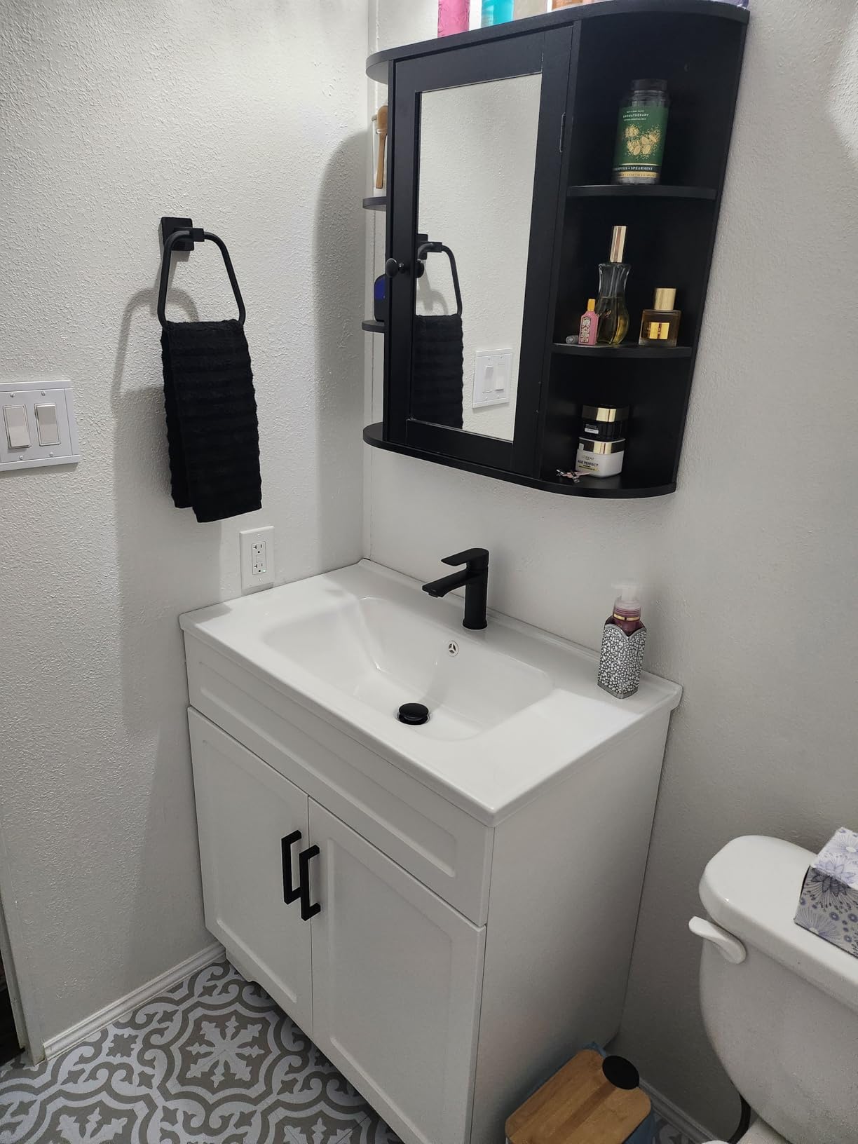 Floating Bathroom Vanity with Sink, 40 Inch Wall Mounted Bathroom Vanity with 2 Drawers and Wave-Carved Design Door, Modern Wooden Cabinet with Ceramic Sink and Storage, White customer photo 1