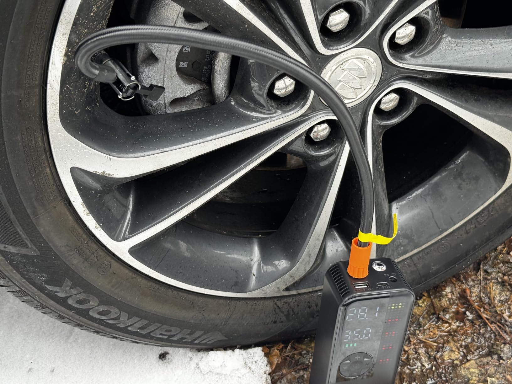 Tire Inflator Portable Air Compressor, 150 PSI Cordless Air Pump, Dual Power 6000mAh, 12V DC Car Plug, Fast Inflation 24L/Min, Auto Shut-Off, LED Light, 4 Preset Modes for Car, Bike, Motorcycle, Balls customer photo 1