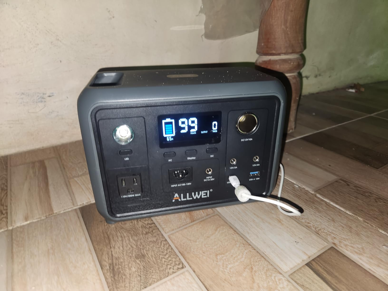 ALLWEI Portable Power Station 300W (Peak 600W) Upgraded, 256Wh LiFePO4 Battery Bank Solar-Generator with 6 Output Ports, Backup Power Supply for Camping Travel Blackout Home Use (Solar Panel Optional) customer photo 1