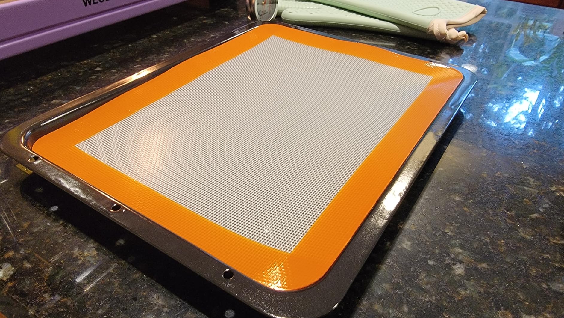 25QT Polymer Clay Oven with Adjustable Time & Temperature, Large Capacity Electric Oven for bake Clay, Polymer Clay Tools, Includes Tray, Wire Rack, Thermometer, Heat-resistant Silicone Mat and Gloves customer photo 2