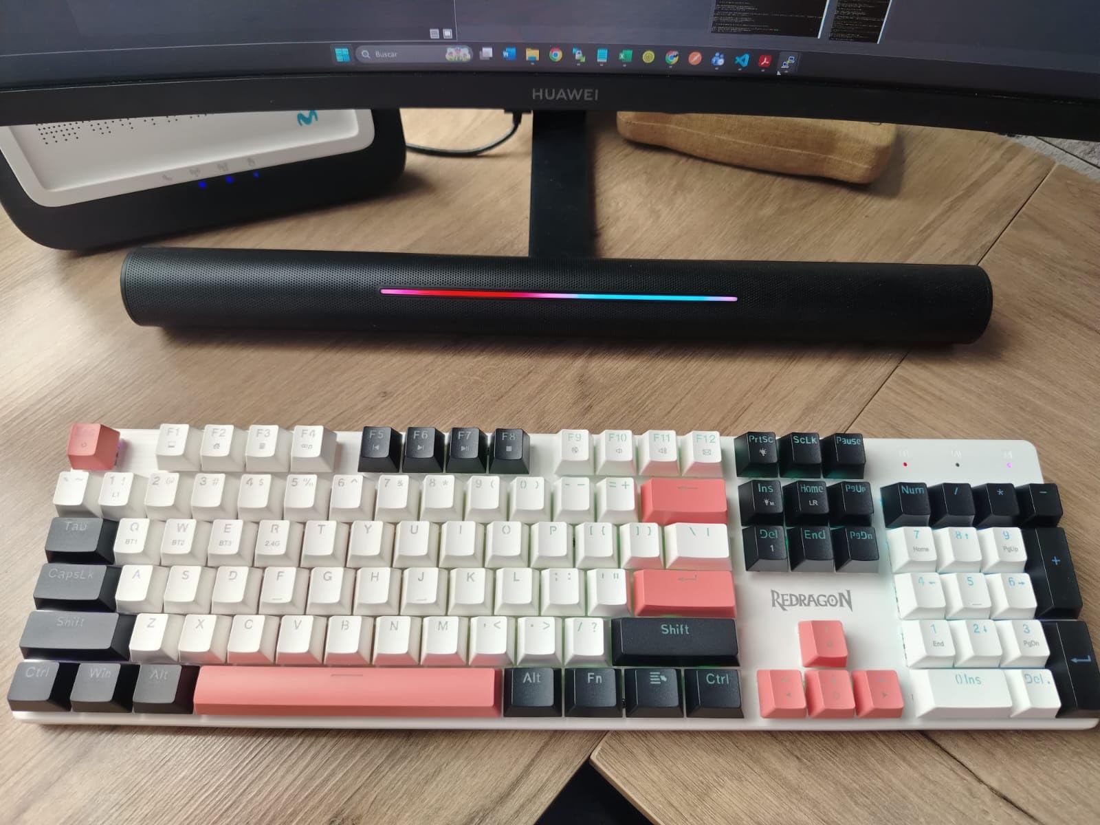 Redragon K671KS Wireless Mechanical Gaming Keyboard, Tri Mode BT/2.4G/USB-C Hot Swappable Custom Keyboard, RGB Backlit Computer Gaming Keyboards, PBT Keycaps, Programmable for PC/Tablet/MAC customer photo 1