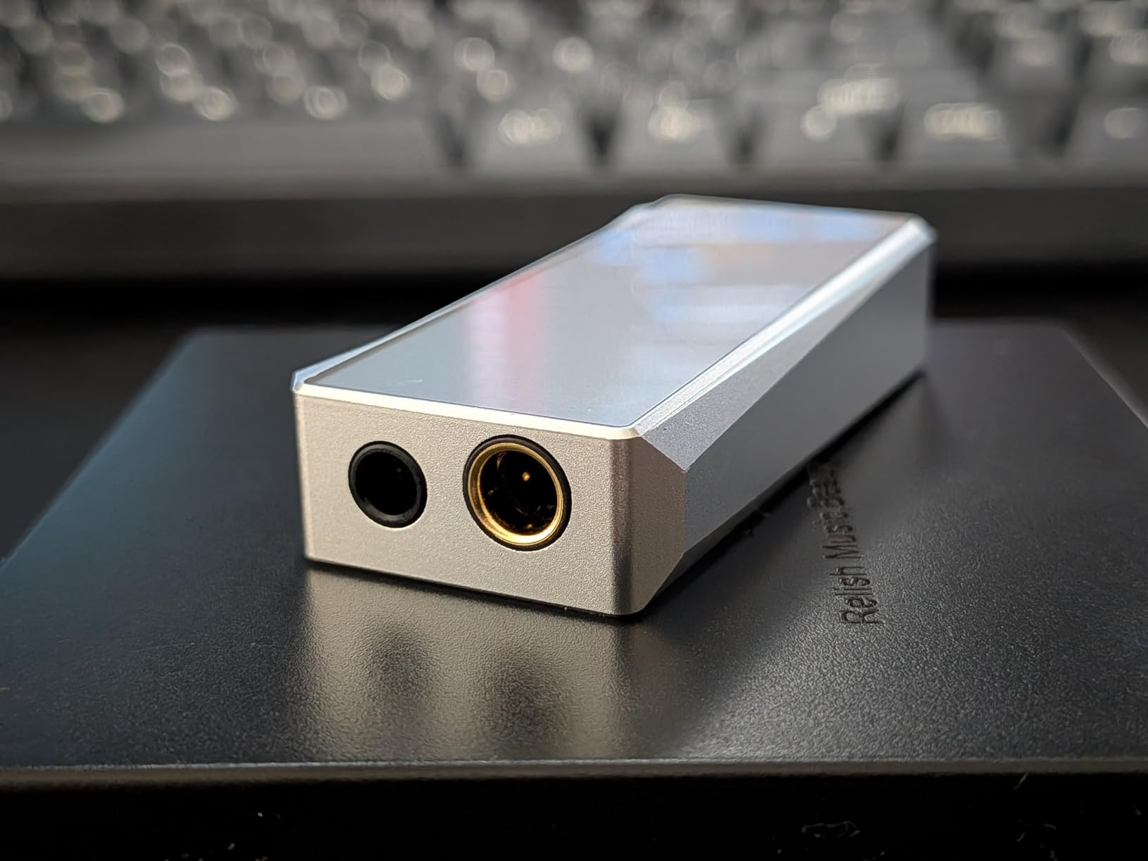 Hidizs S9 Pro Plus Martha USB C DAC Dongle, Portable DAC AMP, BAL 4.4mm, SE 3.5mm, Volume Control, 6 Filter Option, Support Windows/Mac/Android/iOS System, Blue customer photo 2