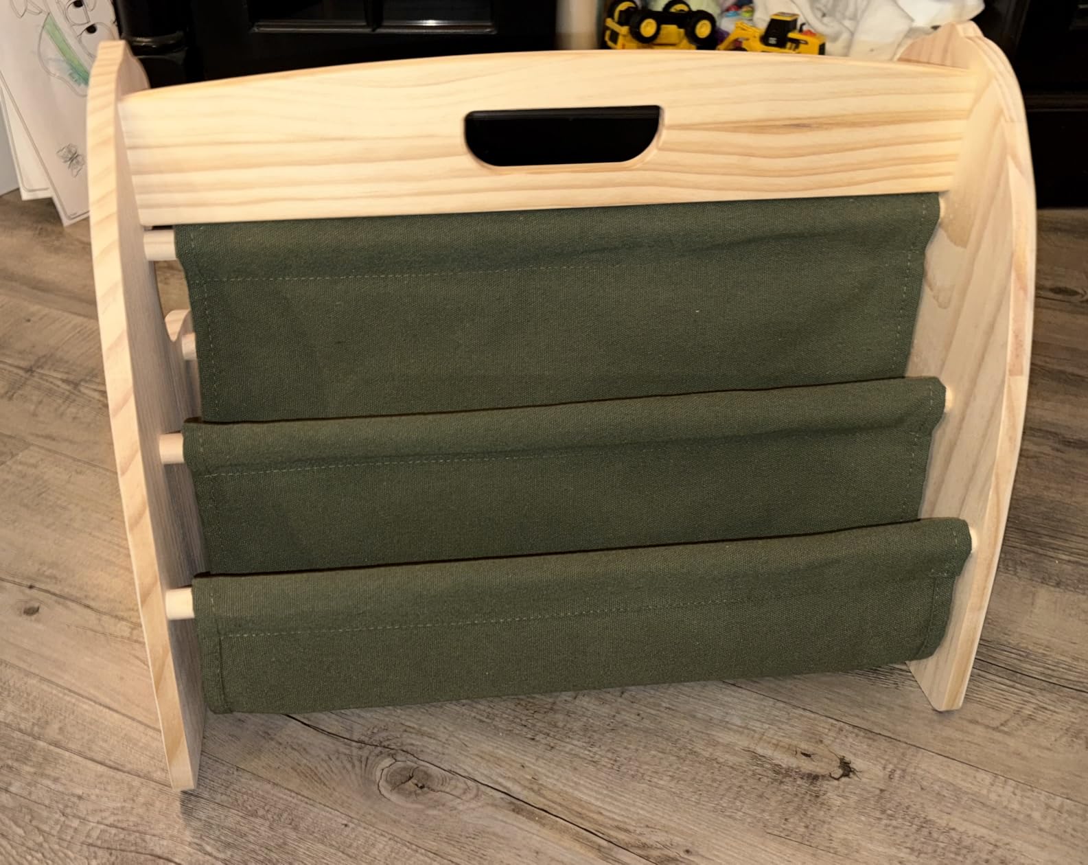 Toddler Bookshelf Double-Sided with 4 Tier Deep Sleeves Kids Wooden Montessori Book Rack for Baby Nursery Room, Playroom, Classroom or Bedroom Bookcase Storage Organizer, Light Wood Giraffe customer photo 2