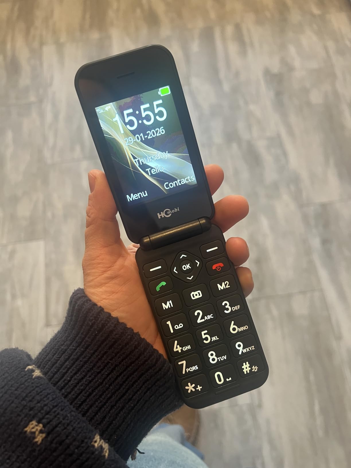 4G Flip Phone Unlocked for Seniors, 2.8 inch + 1.5 inch Dual Screen, SOS Button, Speed Dial, Big Buttons, Bluetooth, Camera, FM Radio customer photo 1