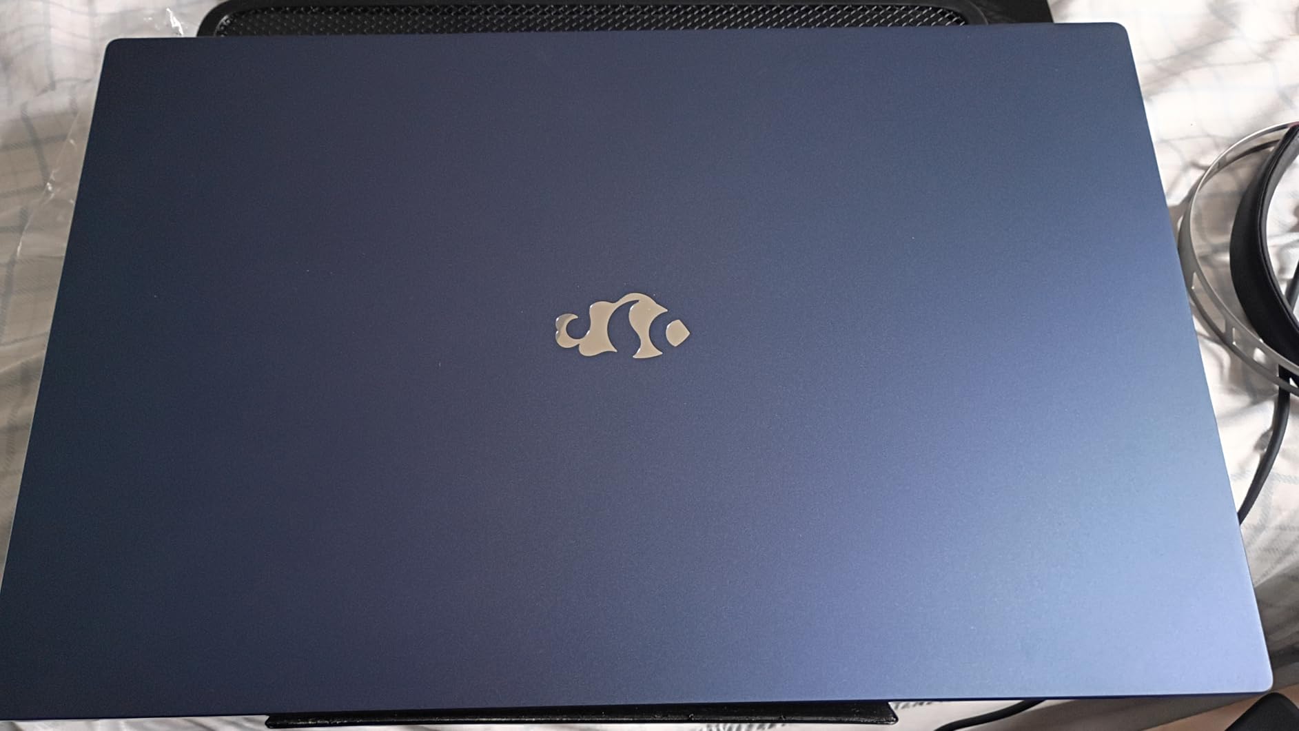 NIMO 17.3 Gaming-Laptop Ryzen 9 8945HS (Beat i9-13900H, Up to 5.2GHz) 16GB RAM, 1TB SSD, Radeon 780M, PD 100W Type-C AI-Enhanced for Copilot VR Ready, 75W Battery, Backlit Keyboard, Fingerprint customer photo 1