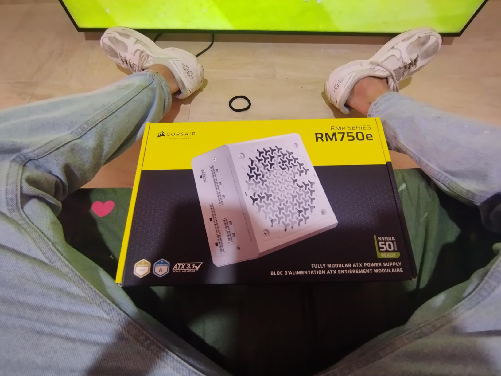 CORSAIR RM750e ATX 3.1 PCIe 5.1 Ready Fully Modular 750W Power Supply - 12V-2x6 Cable Included, Cybenetics Gold Efficiency, 105C-Rated Capacitors, Modern Standby Mode - Black customer photo 1