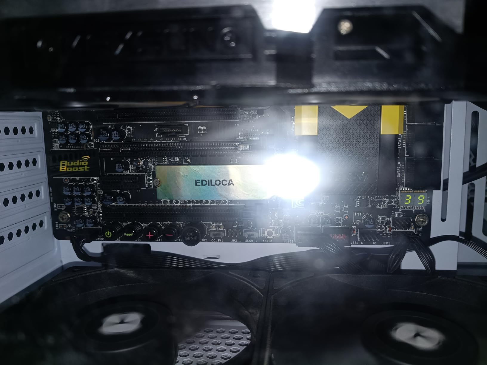 Ediloca 2TB NVMe M.2 SSD PCIe Gen 3x4, Up to 2150MB/s Read customer photo 2
