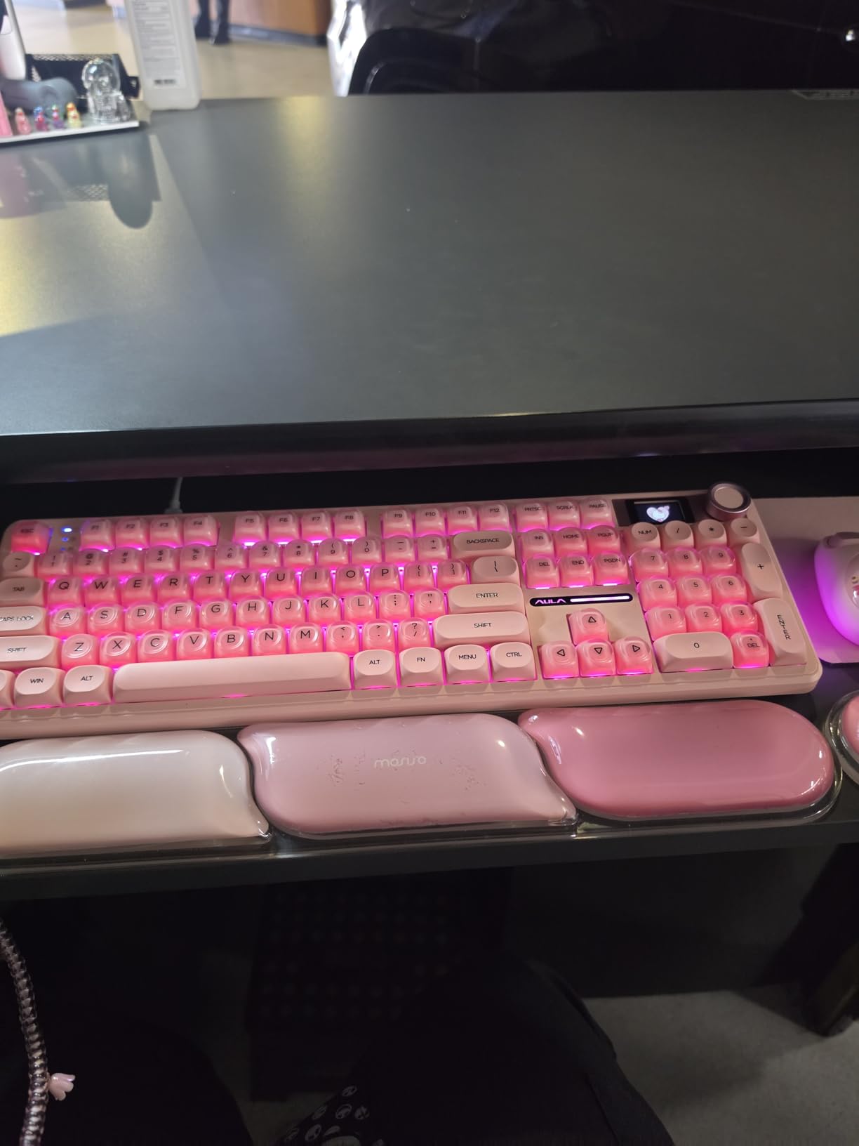 AULA F108 PRO - Wireless Mechanical Keyboard with Screen & Knob,Full Size Keyboard with 8000mAh Battery,Pre-lubed Switches,Side Printed PBT Keycaps,RGB Backlit Hot Swappable Custom Pink Keyboards customer photo 1