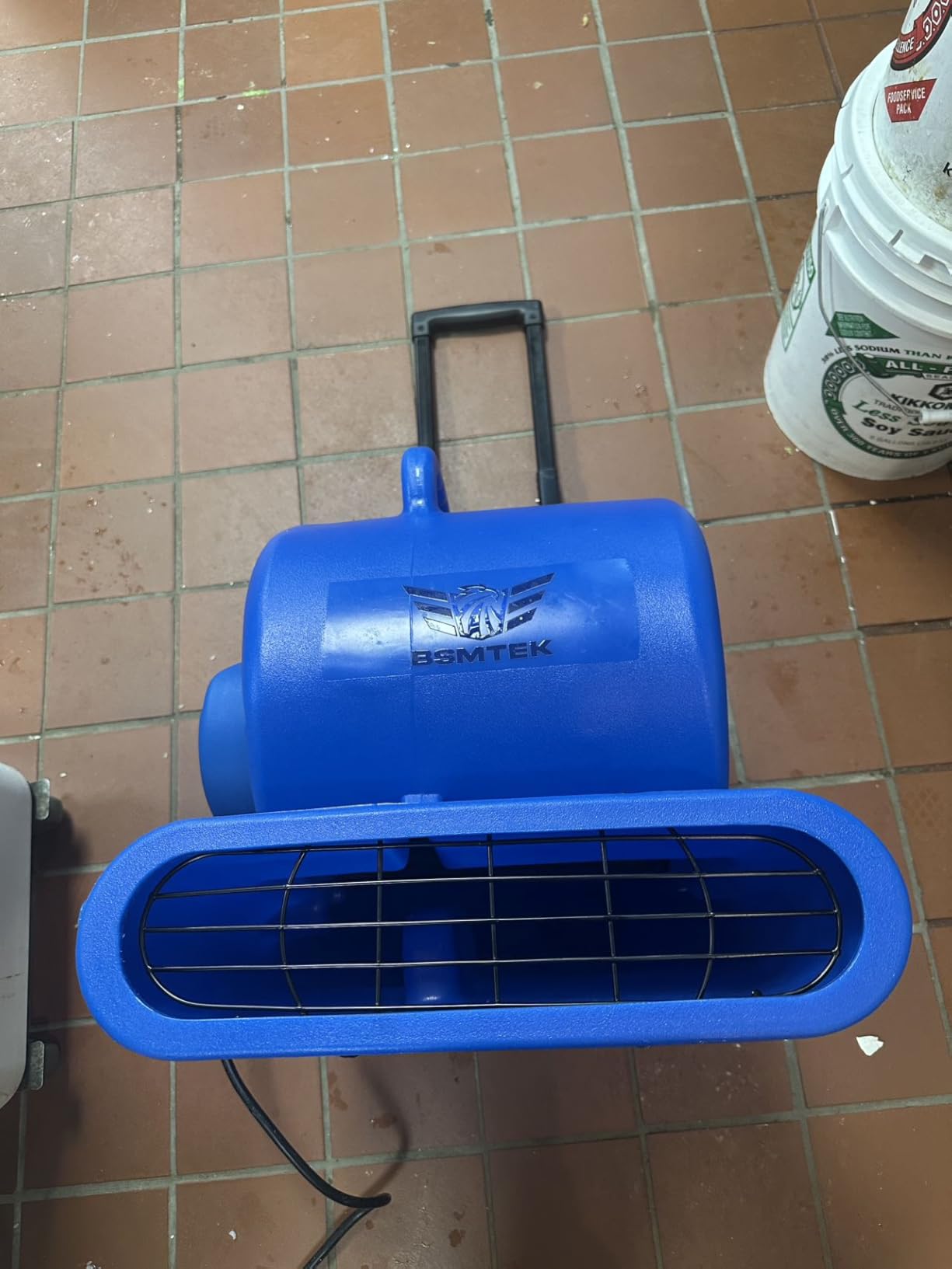 Air Mover Blower Fan, Industrial 1.5HP MAX10000CFM Monster Floor Blower Carpet Dryers - 3 Speeds, 4 Adjustable Angles, 15FT Long Cord, Stackable Blue- 2026 Upgraded customer photo 2
