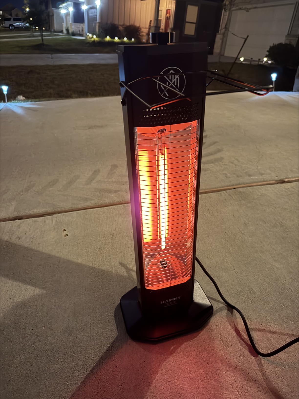 Outdoor Electric Patio Heater, 34-inch 1500W Infrared Tower Heater with Instant Heating, Tip-Over & Overheat Protection, IPX5 Waterproof Space Heater for Patio Garage Workshop Indoor & Outdoor Use customer photo 2