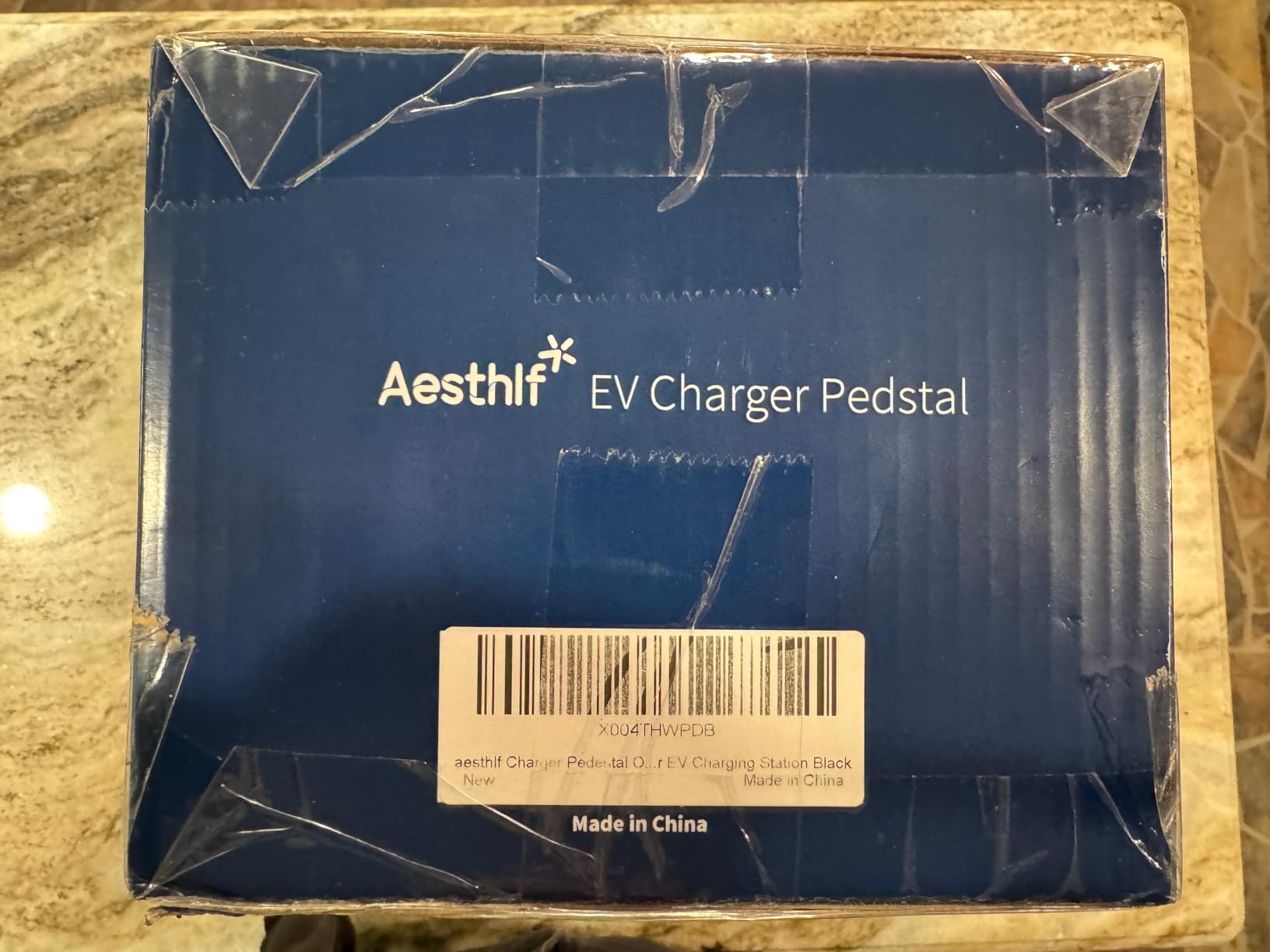 Outdoor EV Charger Pedestal for Tesla & J1772 Charger, Heavy Duty, Corrosion Resistant, Stable, Compact, Easy to Install, Standard Version customer photo 2
