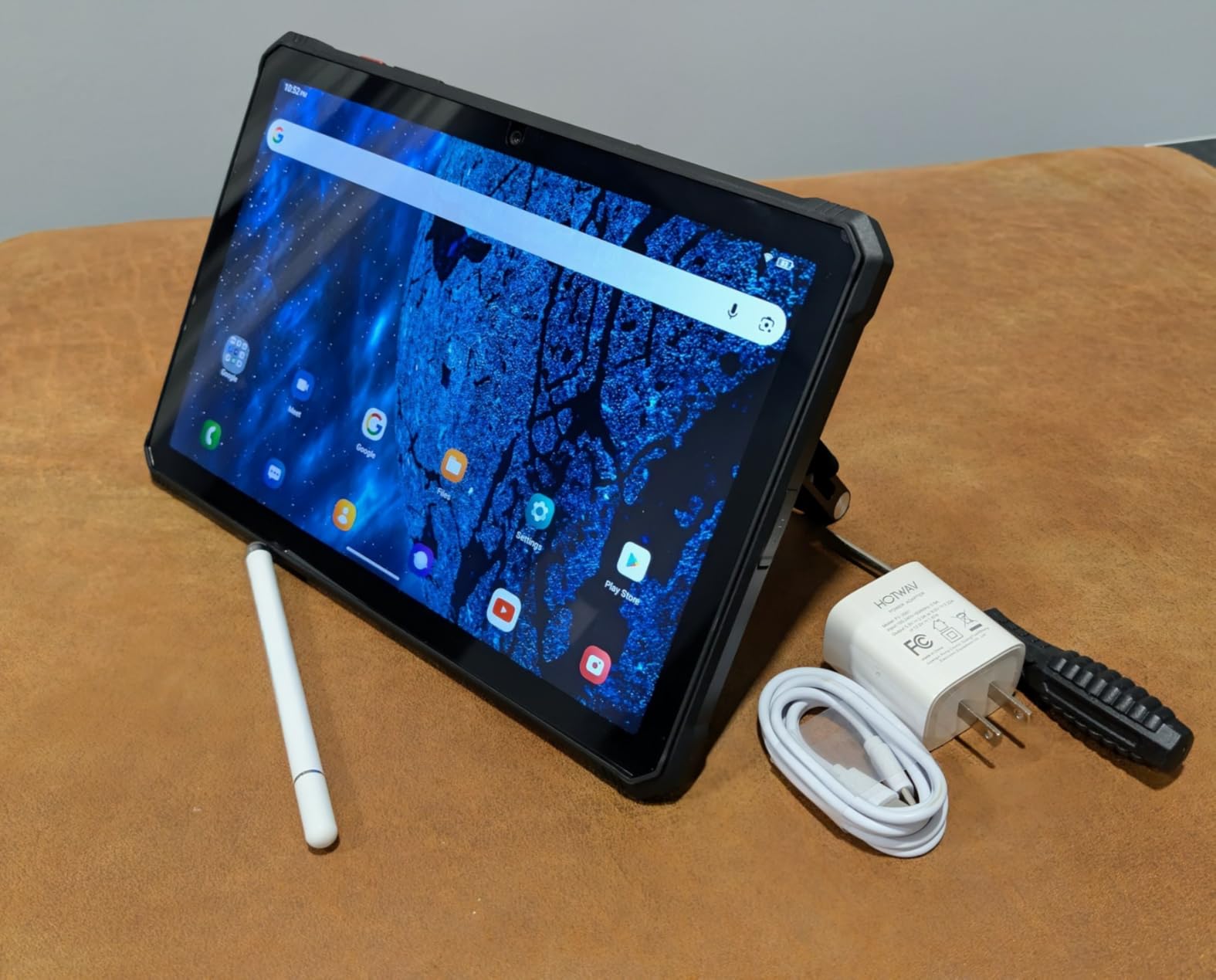 HOTWAV R9 Ultra 5G Rugged Tablet Android 15, 11 inch FHD+ 120Hz, 20080mAh, Waterproof Tablet with Stylus Pen, 24GB+512GB, 4G LTE, IP68/IP69K, GPS customer photo 1