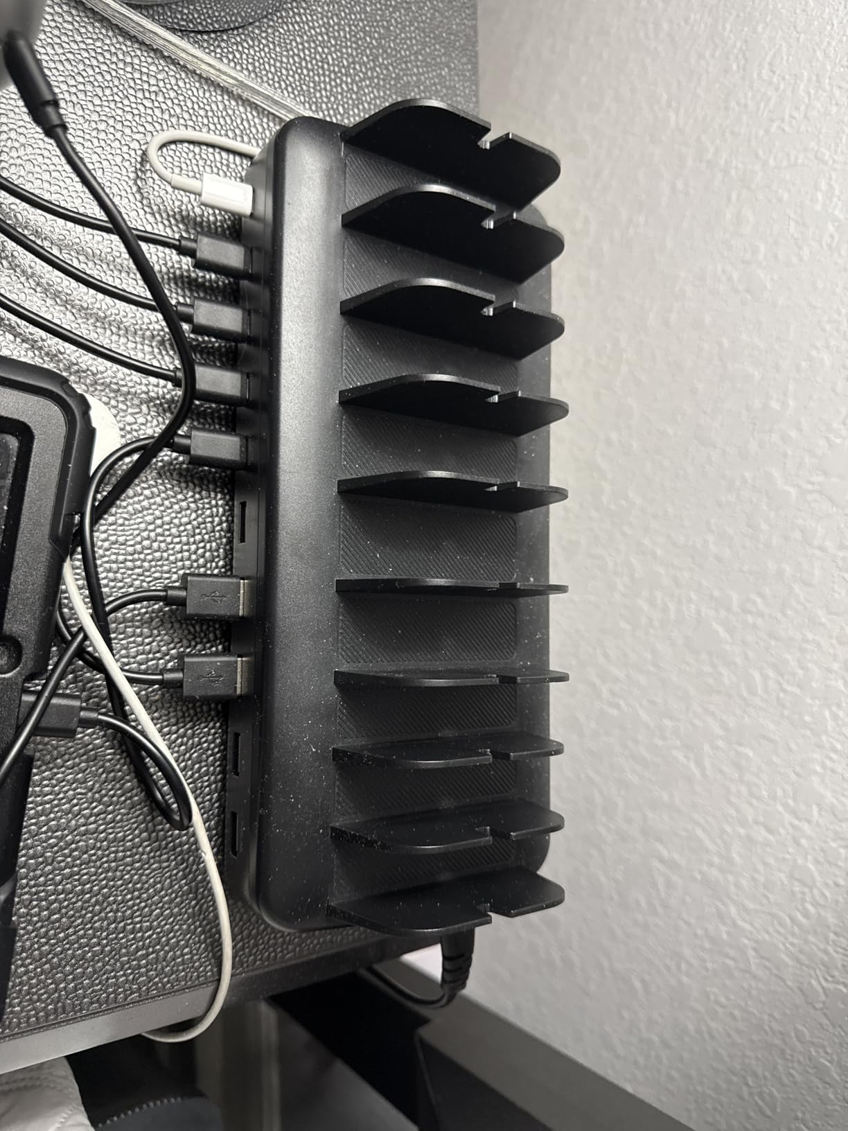 510W Fast Charging Station for Multiple Devices, 10 Port USB C Charger Station with Flame-Retardant Material & 8 Cables for iPhone, Android, iPad, Tablets, Family Office Desk Charging Dock Organizer customer photo 1