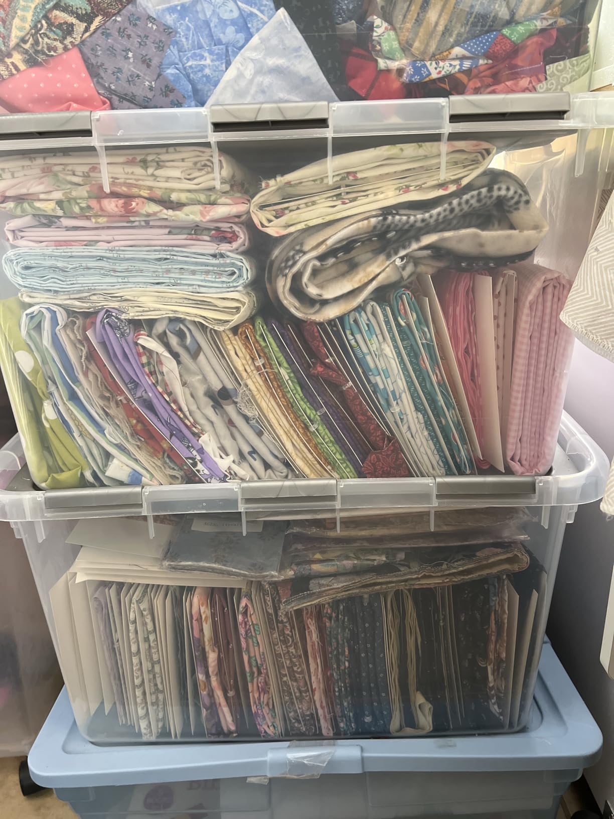 100 Pack Current Comic Book Bags and Boards, Thick Acid-Free Comic Books Backing Boards, Clear Book Sleeves Protector for Current Comics Storage and Protection customer photo 2