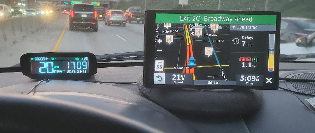 X100 Wireless Heads Up Display for Cars Solar GPS Digital Speedometer with LCD Screen Overspeed Alarm KMH/MPH Time/Altitude/Temperature/Speed Display, Vibration Wake-Up, Auto-Brightness Adjustment customer photo 2