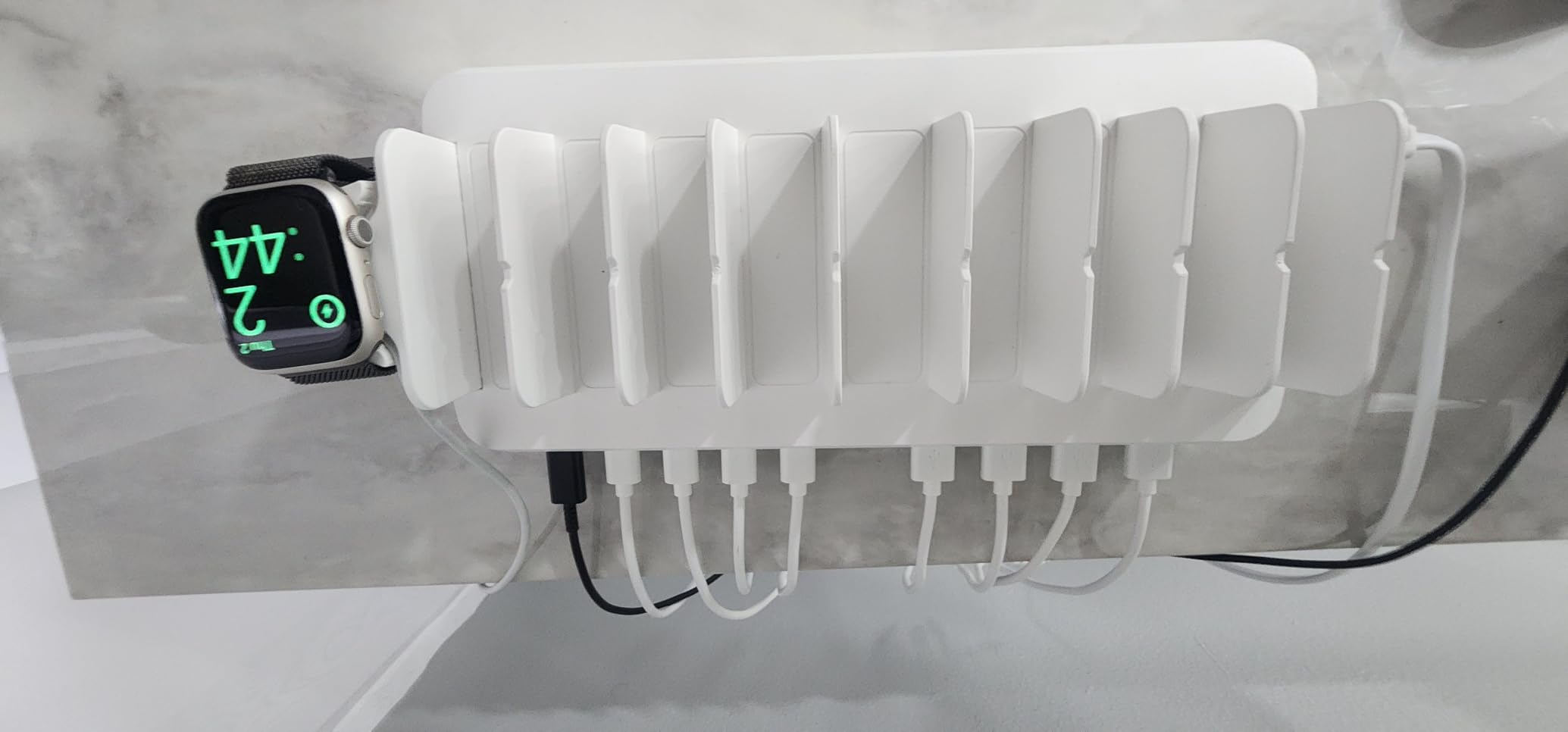320W Charging Station for Multiple Devices, 10 Ports Fast Multi-Device Charger Organizer Compatible with MacBook Pro Laptop, iPhone, Android, Ipad, Tablet, Kindle, Family Multi-Device Charging Dock customer photo 1