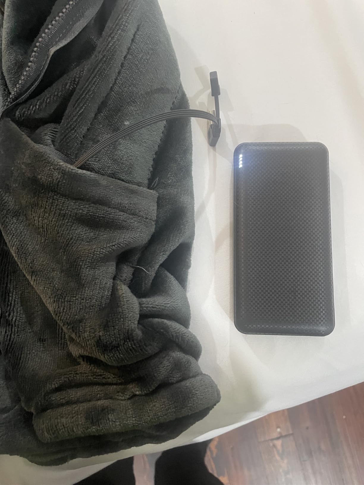 Cordless Heated Blanket with Hood, USB Battery Powered Heated Wearable Blanket with 9 Heating Zones, 20000 mAh Power Bank, 3 Levels, Portable Heated Throw Blanket, Heated Shawl (Warm Cozy Gray) customer photo 2