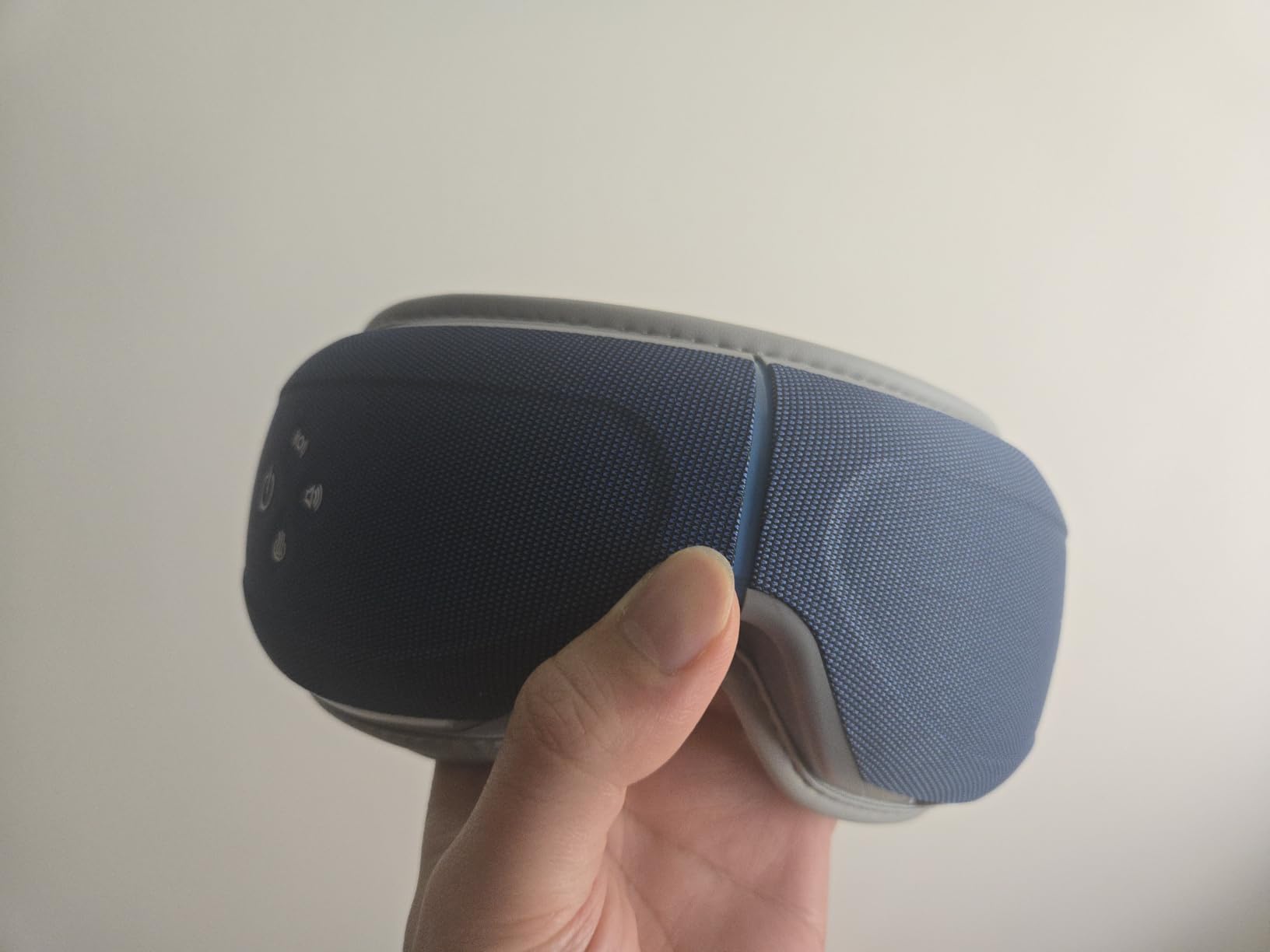 BOB AND BRAD Eye Massager with Heat and Cooling Voice Control, FSA Eligible HSA, EyeOasis 3 Voice Temple Massage, Heated Eye Massager for Migraines & Dry Eyes Relief, Ideal Gift for Women Men customer photo 2