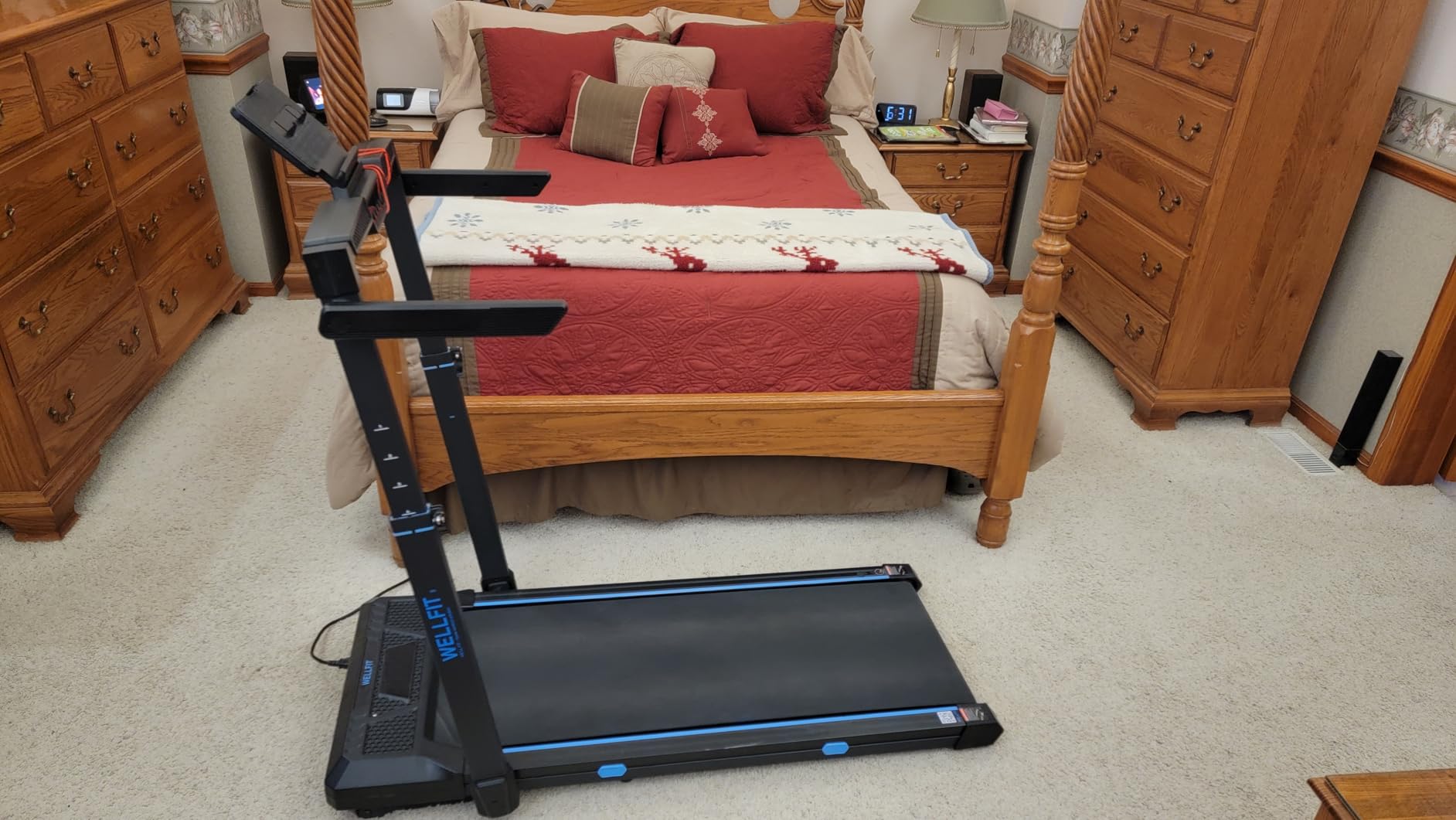 WELLFIT Treadmill with Auto Incline, 4 in 1 Foldable Treadmills for Home with Adjustable Height, 3.5HP Quiet Under Desk Treadmill, 450 LBS Capacity Portable Walking Pad with App, Space-Saving Design customer photo 1