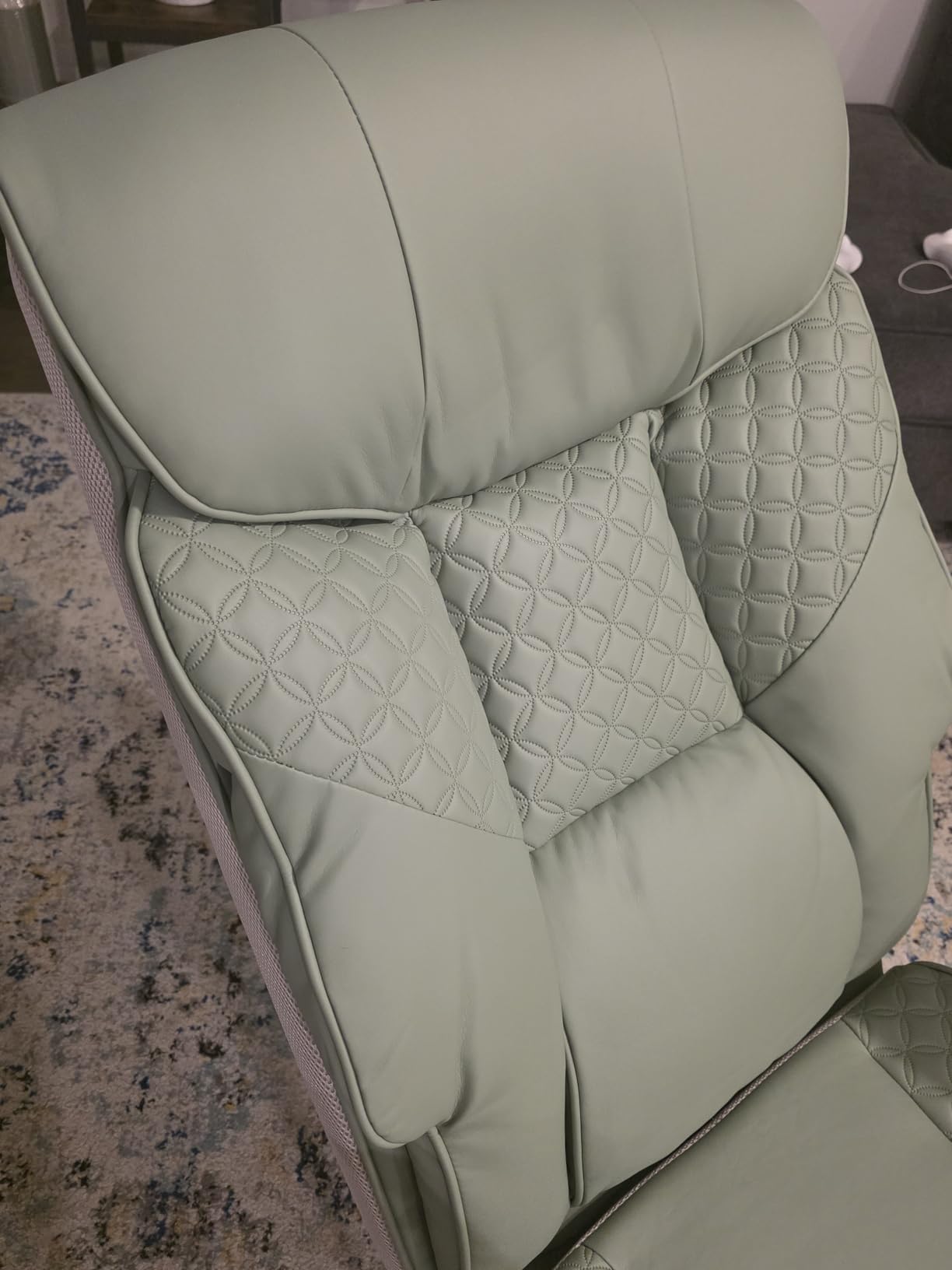 GTPLAYER Big and Tall Office Chair 400LBS Wide Ergonomic Gaming Chair with Deluxe Embossing Designed Leather with Foot Rest,150°Reclining Adjustable Soft Armrests Pocket Spring Back Support and Pillow customer photo 1