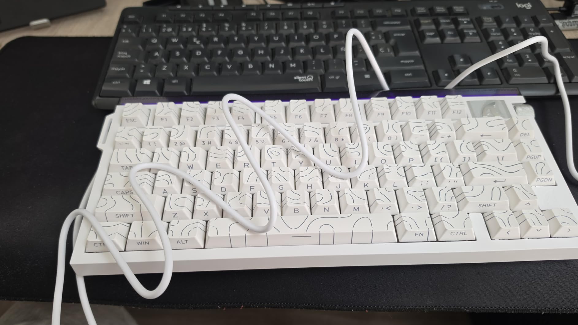 ATTACK SHARK R85HE Wired 75% Hall Effect Rapid Trigger Mechanical RGB Gaming Keyboard with 8K Polling, 0.05mm RT Accuracy, 0.08MS Latency, Magnetic Switch, 5 Layer Sound Damped, Driver for PC(Moonlight) customer photo 1