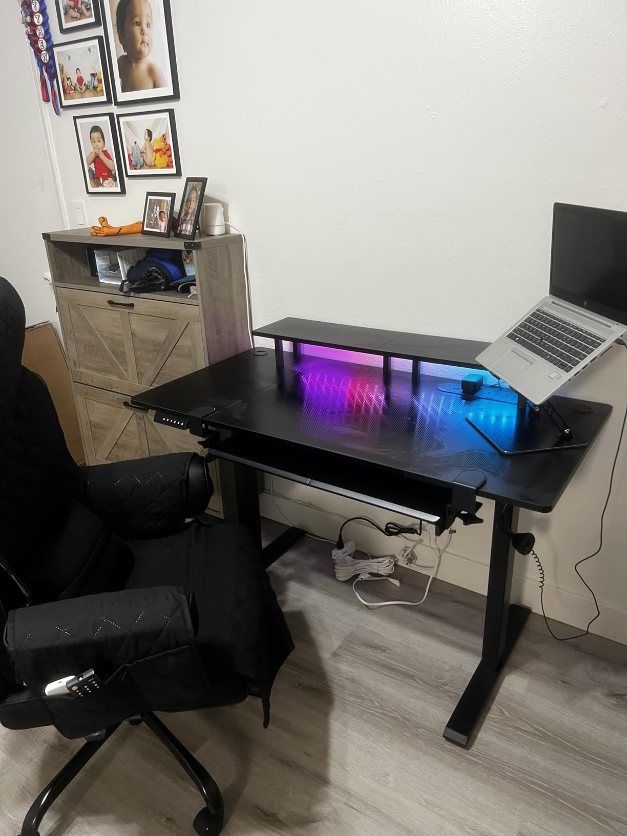 HLDIRECT Electric Standing Gaming Desk with LED Lights, 47 Inch Height Adjustable Gaming Table Sit Stand Computer Workstation with Power Outlet & Monitor Stand, Rising Desk for Home, Bedroom, Black customer photo 2