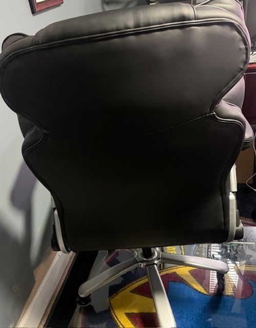 FLEXISPOT 600lbs Big and Tall Office Chair for Heavy People, Heavy Duty Computer Desk Chair with Dynamic Lumbar Support 2D Armrest Blade Wheels, Chairs for Home Office Gaming Working, Leather, Black customer photo 2