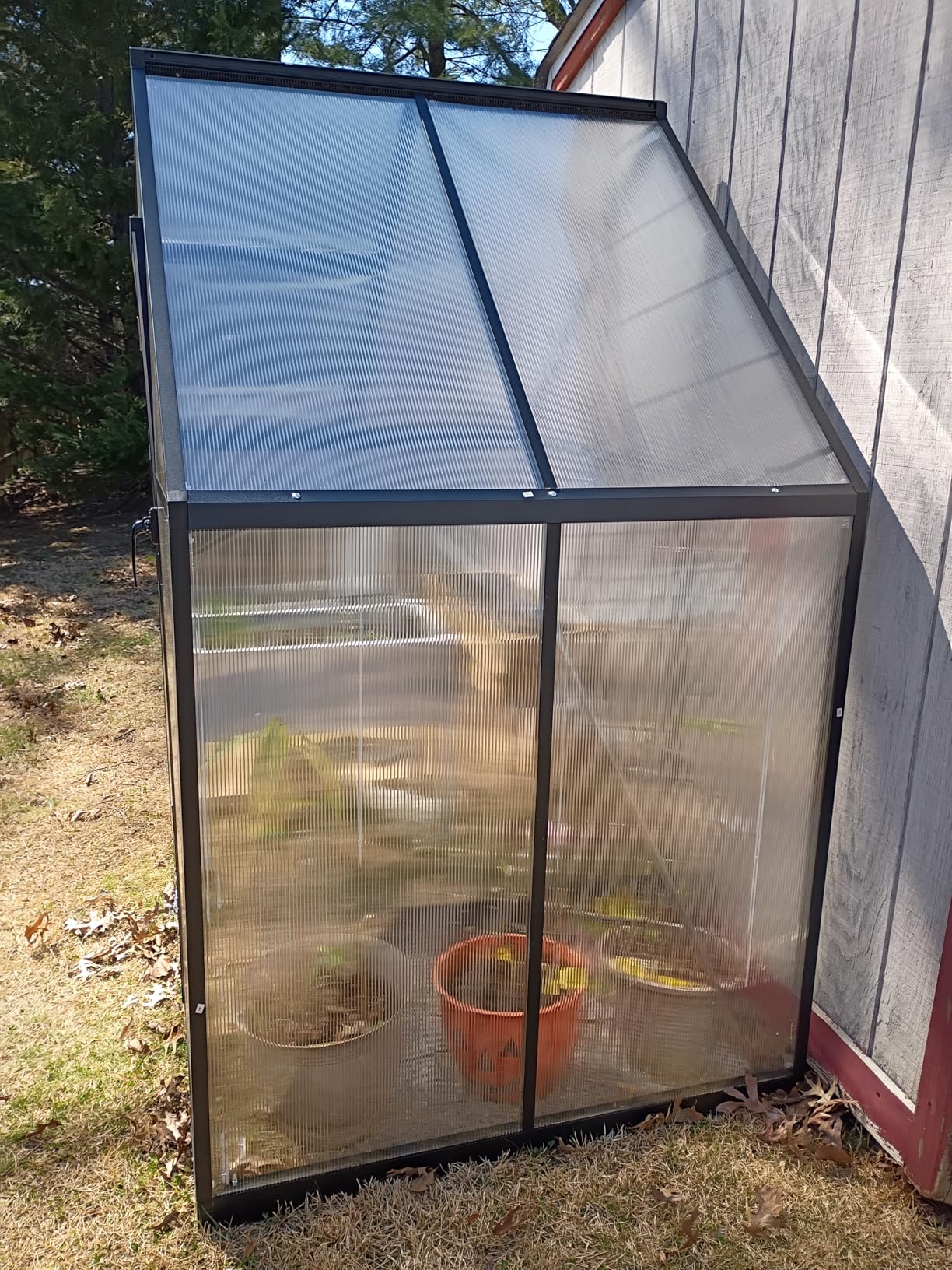 6x4 FT Polycarbonate Greenhouse with Hygrometer, Easy Setup Small Greenhouse for Outdoors Plant Gardening, Heavy Duty Green House Outside with Aluminum Frame Lockable Door & Vented Roof Window customer photo 2