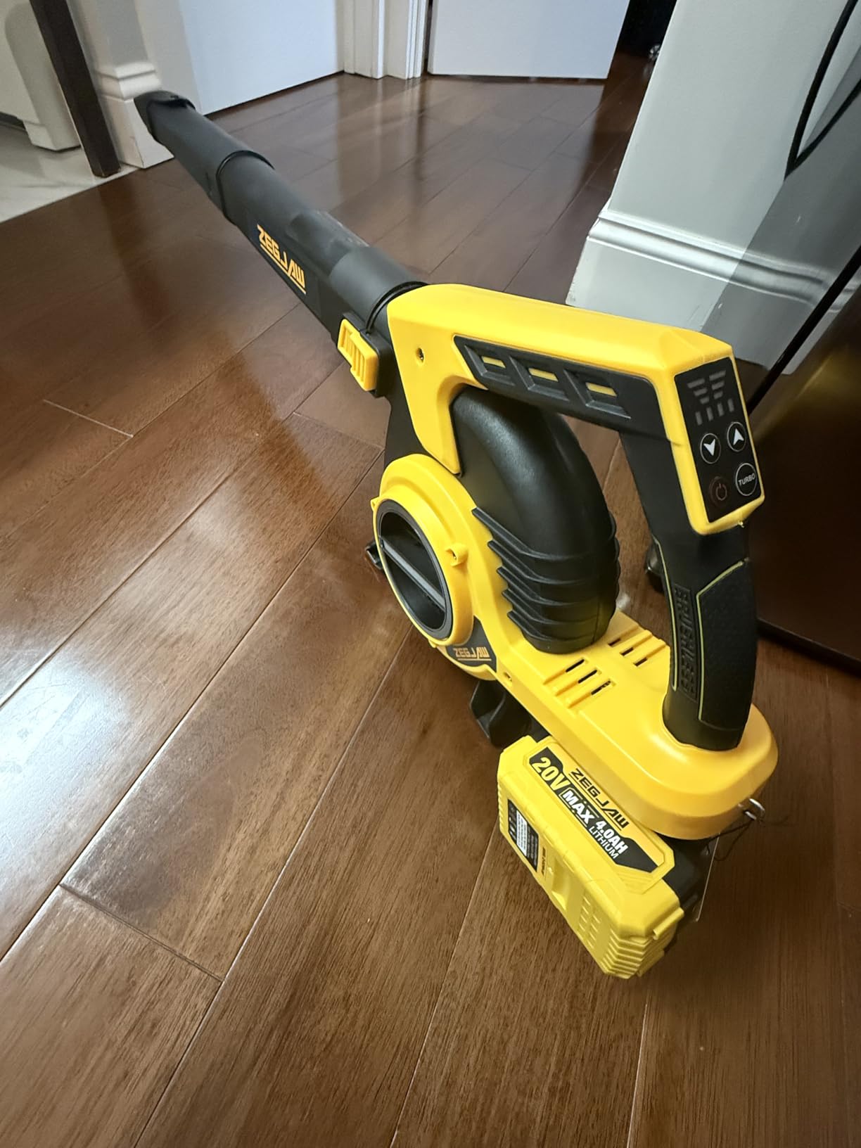 ZEGJAW 3-in-1 Cordless Leaf Blower & Vacuum, Leaf Vacuum Mulcher with Bag, 40V 170MPH 360CFM 5 Speeds Electirc Leaf Blowers for Lawn Care 2x4.0Ah Battery & Charger Included customer photo 1