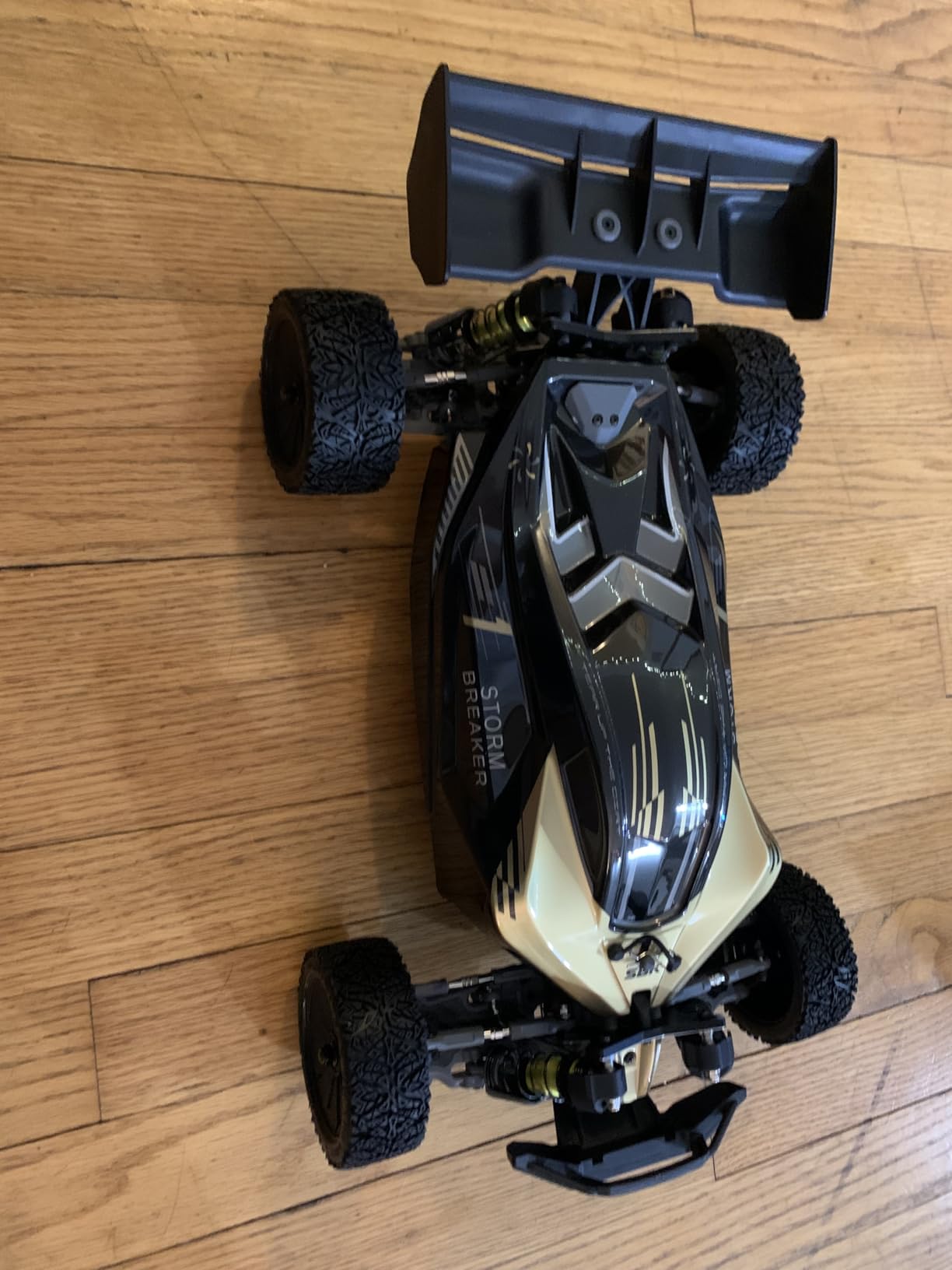 RIAARIO 1:10 Brushless RC Cars, RTR, Beginner, MAX 50+ MPH, Metal Drivetrain, 4WD, Waterproof Electronics, Carbon Fiber, Black, Ages 14+ customer photo 1