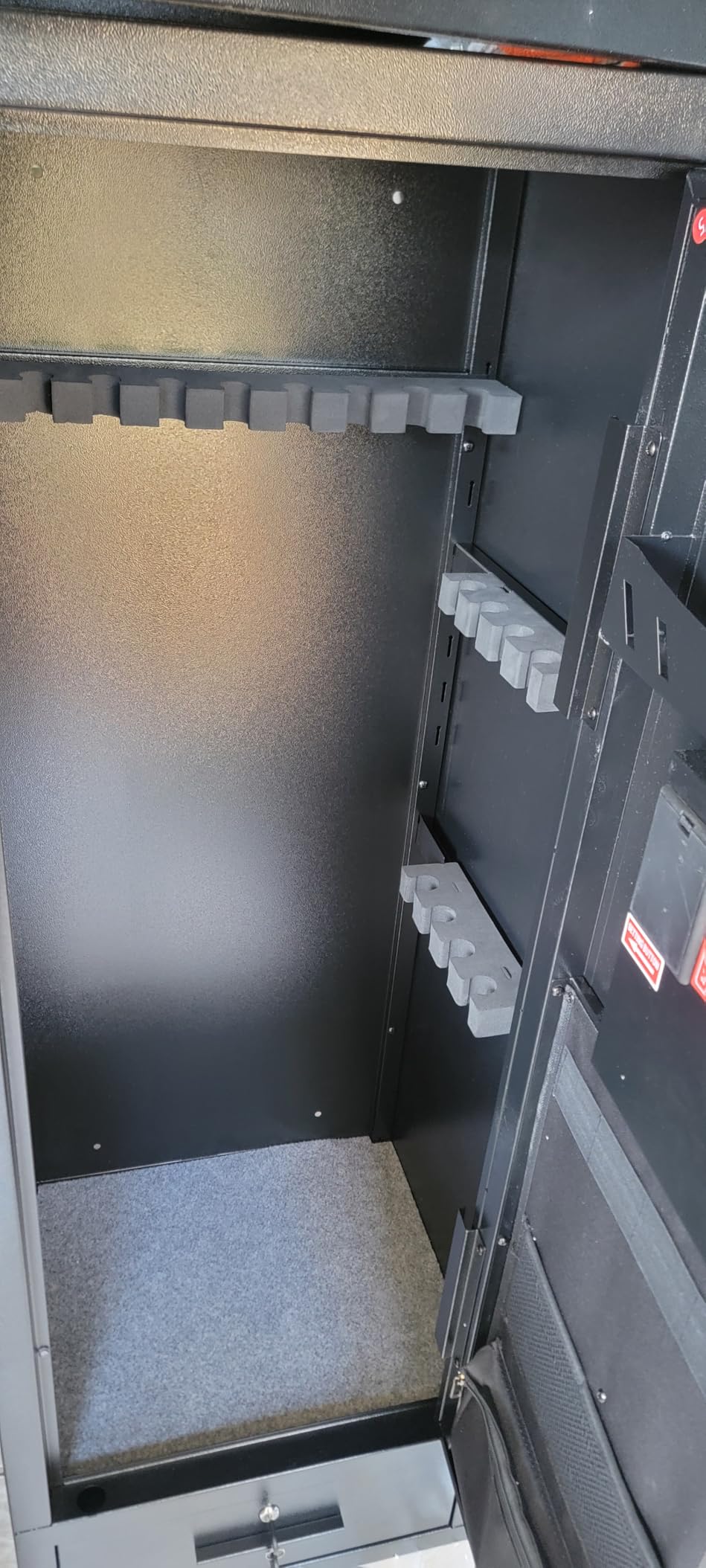 25 Biometric Gun Safe for Rifles and Pistols, Large Gun Cabinet for Home Rifle, Quick Access Gun Safe with Fingerprint, Removable Shelf & Pistol Pocket, No Assembly Required customer photo 2