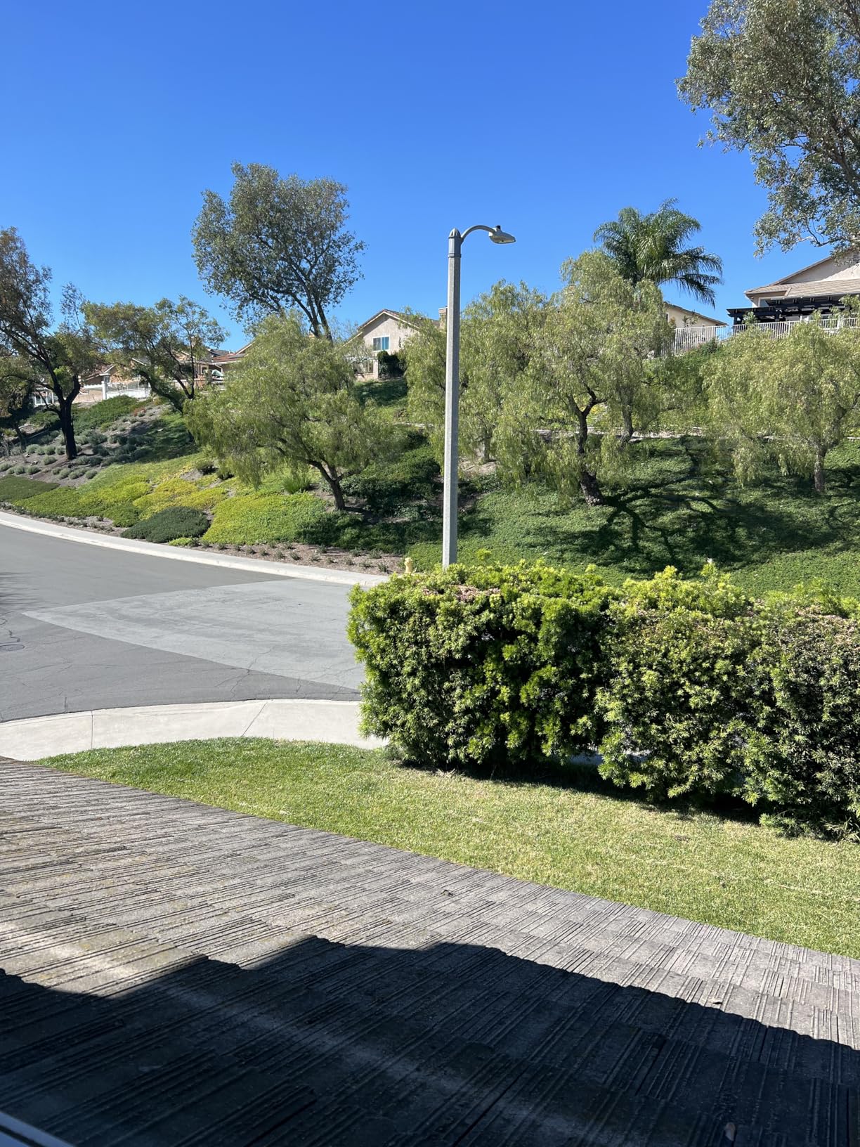 Obito X3 Window Cleaning Robot, Dual Nozzles with Ultrasonic Spray, 5.0 AI Path Planning, Max 3200Pa & Steady-Climbing System, Automatic Edge Detection, Robot Window Cleaner Inside/Outside, Black customer photo 2
