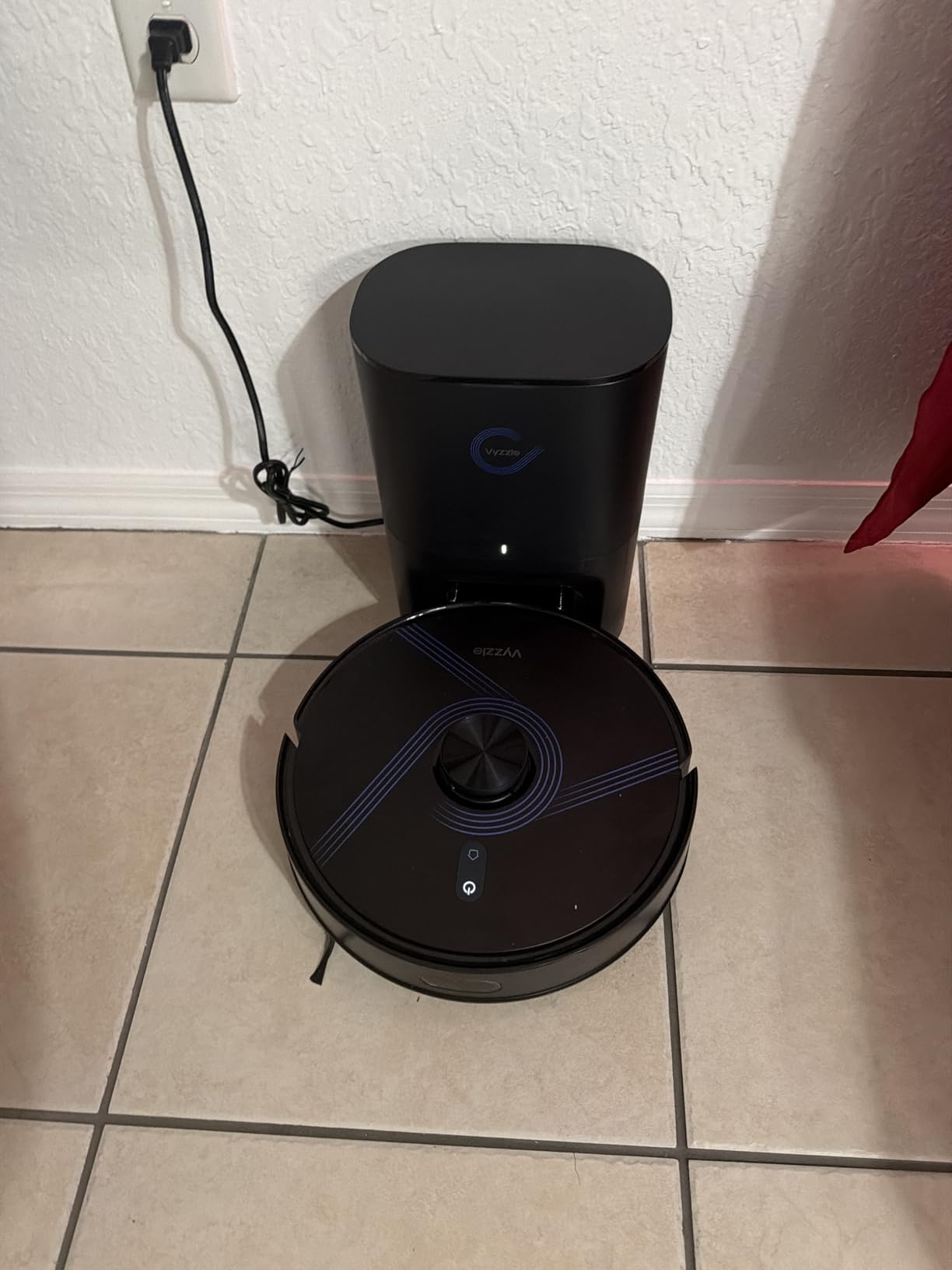 Vyzzle Robot Vacuum and Mop, 4-in-1 Robotic Vacuum Cleaner with Self-Emptying Base, 6000Pa Vacuum Robot with LiDAR Navigation, 60 Days Capacity, Ideal for Pet Hair, Hard Floors, Carpet, E20 customer photo 1