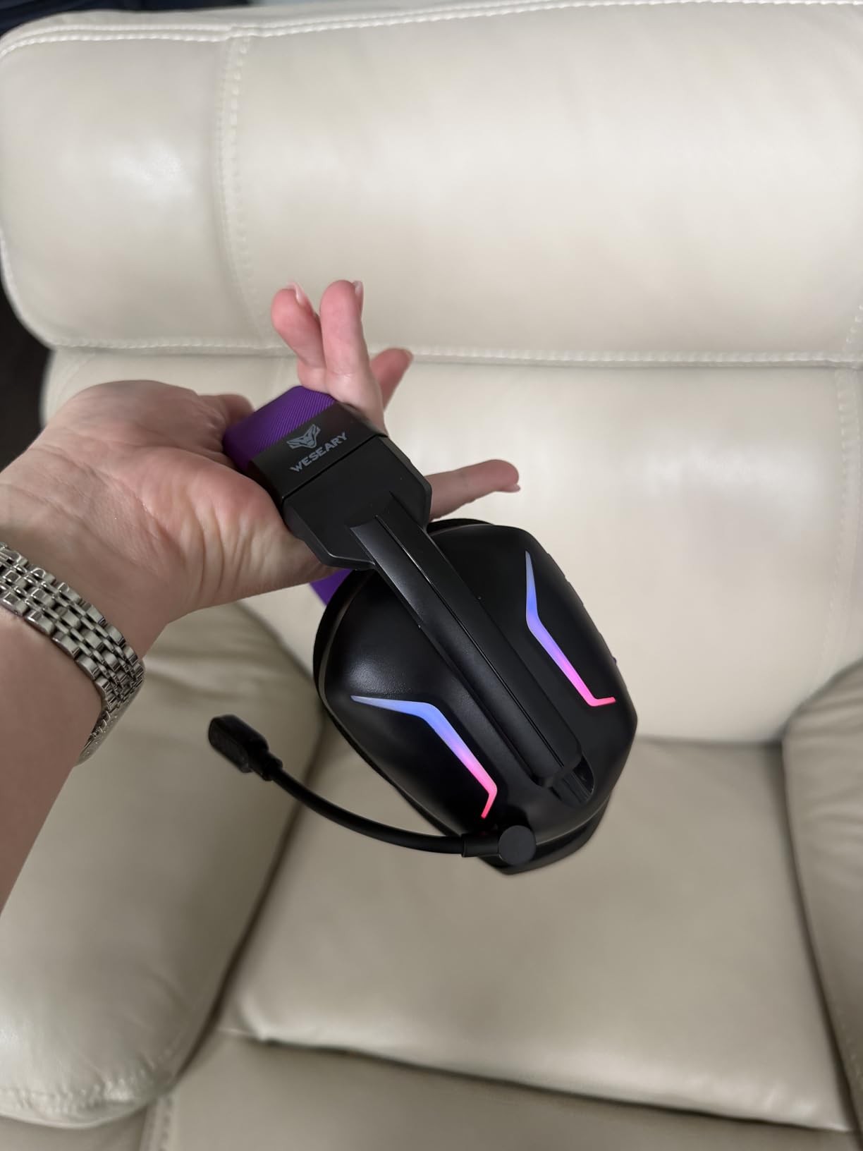 WESEARY Wireless Gaming Headset for PS5, PS4, PC, Laptop, Mac & Switch, Dual Low-Latency 2.4GHz USB/Type-C, Bluetooth Gaming Headphones with ENC Mic for Gamecube, 3D Stereo, Colorful Light, 50H Power customer photo 2