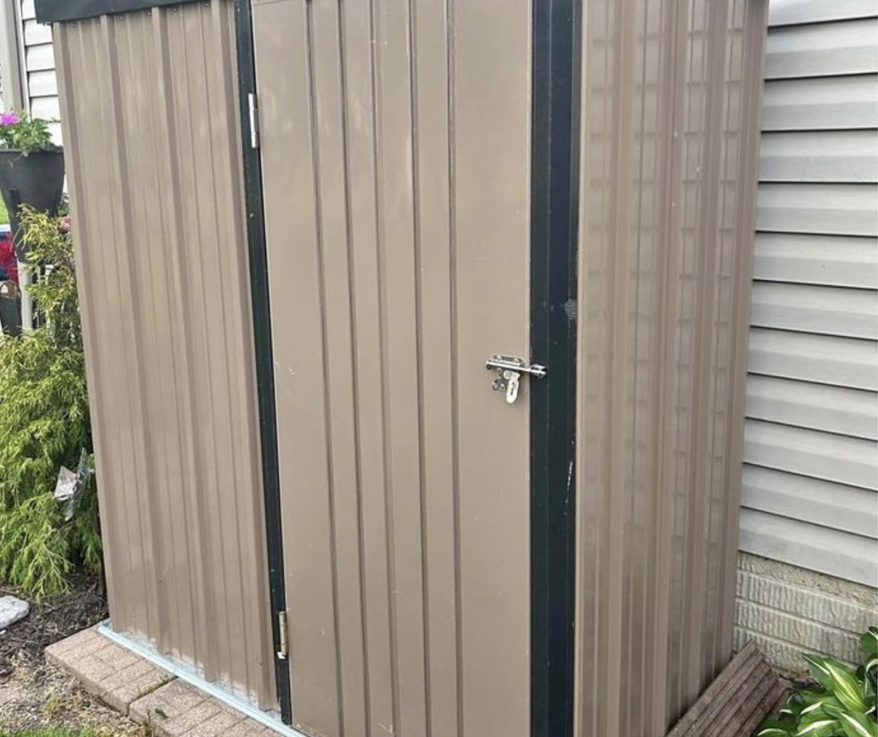 Metal Storage Shed 10x12, Outdoor Storage Building, Large Backyard Sheds, Waterproof Outside Storage Shed with Lockable Door customer photo 1