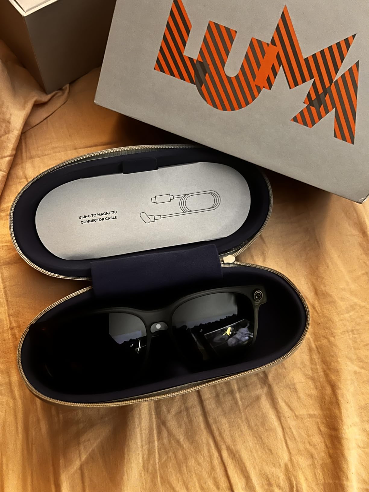 VITURE Luma Ultra XR Glasses, 152'' Ultra Sharp Display, Full 6Dof Support, AR Hand Gestures, 52° FOV, 1500 Nits, AR Glass for iPhone 17/16/15, Android, Mac, PC, Switch & Switch 2, Real-time 2D to 3D customer photo 1