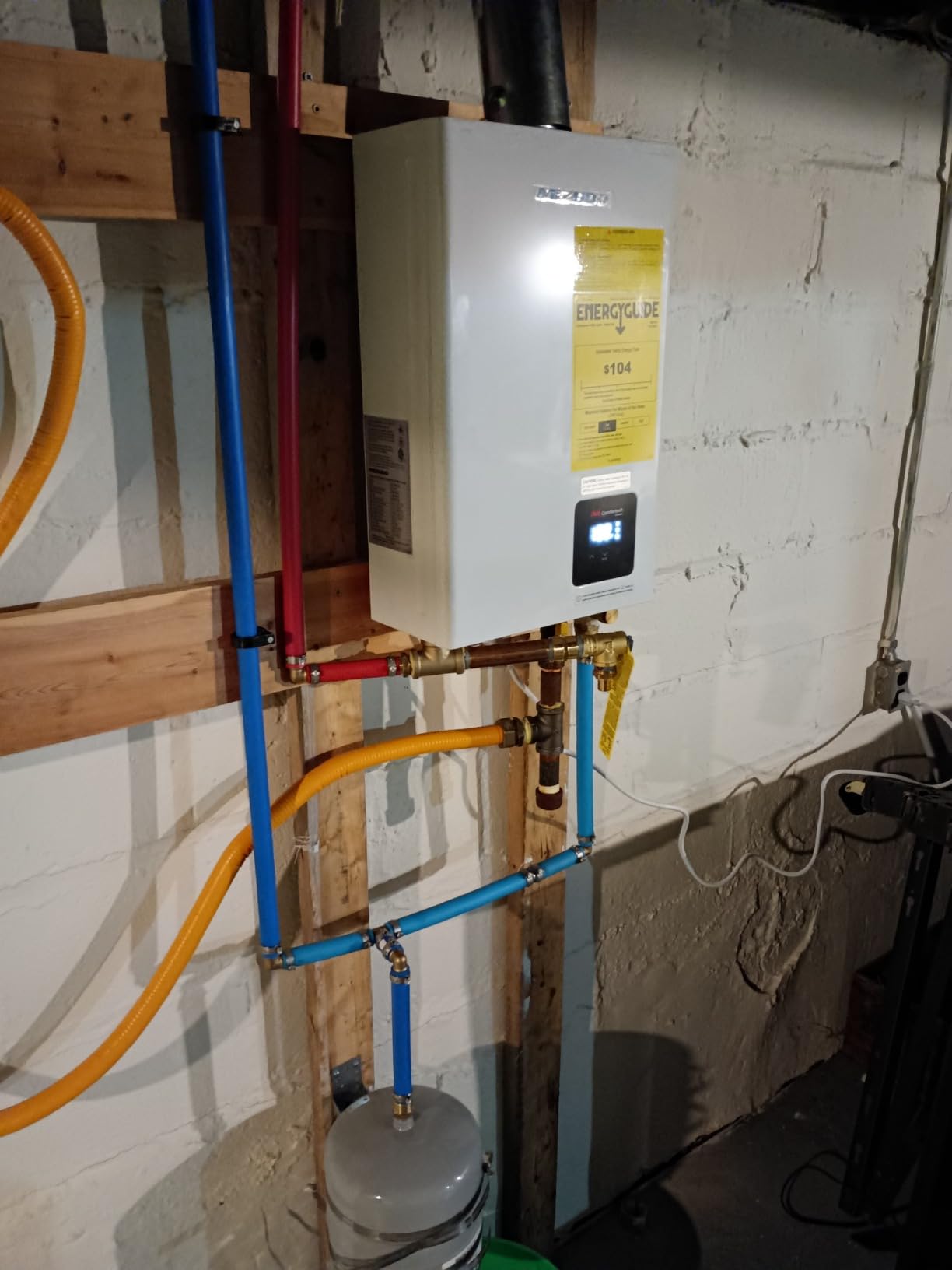 MIZUDO 199K Tankless Water Heater Natural Gas Max 10.3 GPM 199,000 BTU Indoor Direct Vent, WiFi & APP Smart Control customer photo 1