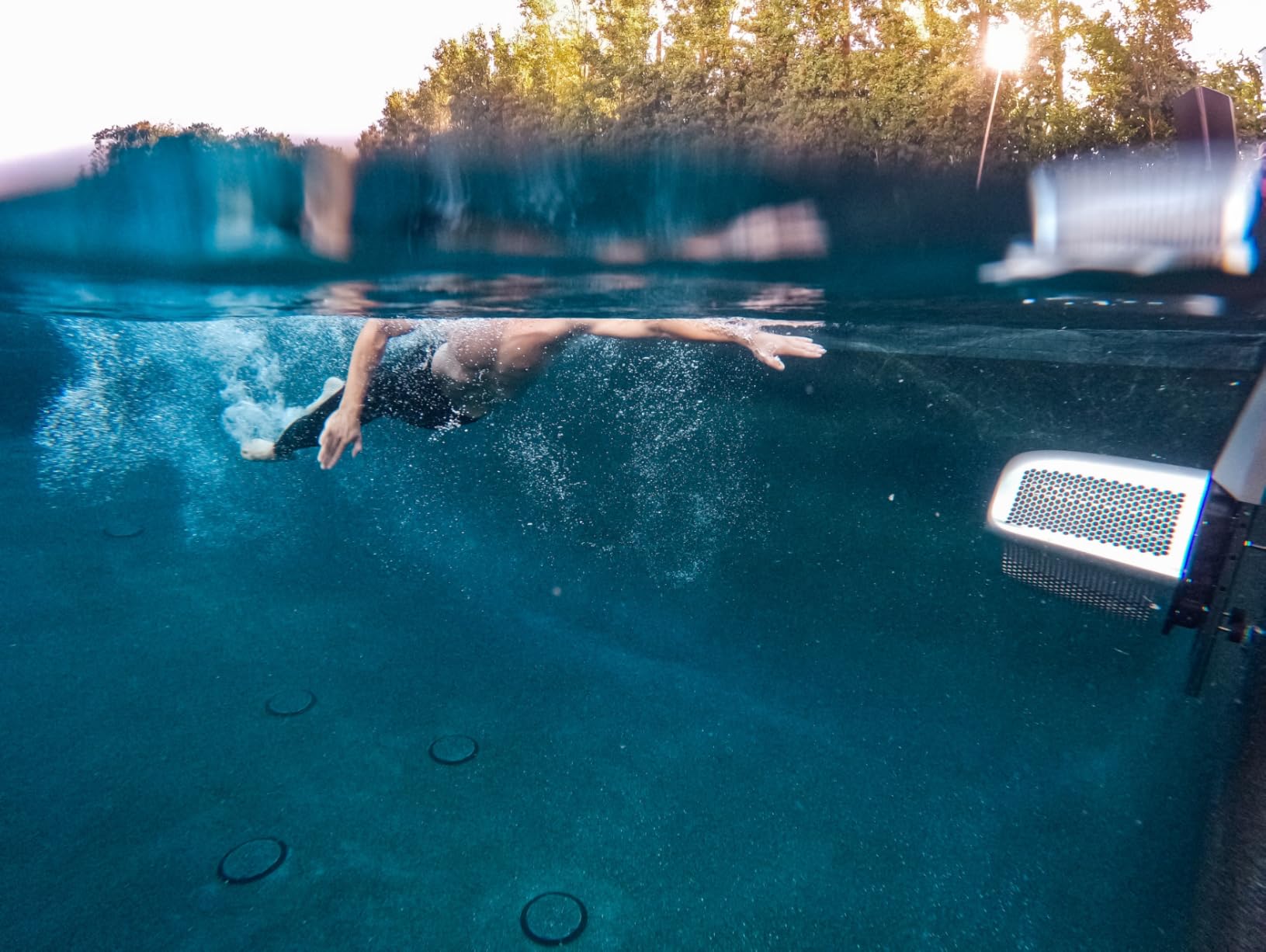 iGarden Swim Jet P Series, 720 GPM Inverter Counter Current Swimming System with 5 Wave Modes, Swim Jet Machine for Inground Pools, Training or Fun, Full Touchscreen, App Control customer photo 1