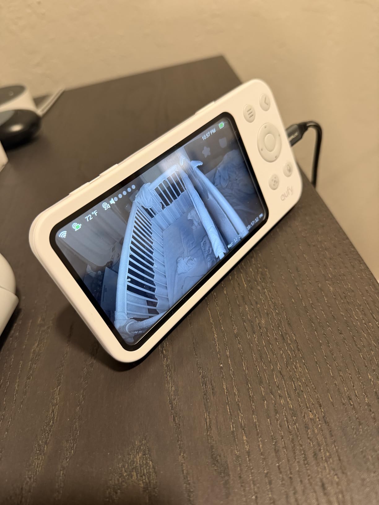 eufy Security E21 Baby Monitor with 4K UHD Camera, 5'' 720p Screen, Pan-Tilt and 8× Zoom, Dual Wi-Fi/Local Connection, 24/7 App Recording, Portable Built-in Battery-Powered Camera, ANR customer photo 2