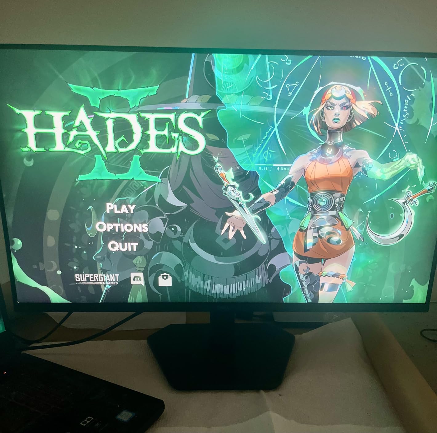 Dell 24 240Hz Gaming Monitor SE2426HG - 23.8-inch FHD 1920x1080 240Hz Display, IPS Technology, AMD FreeSync Premium, TUV 3-Star, 2X HDMI, DisplayPort 1.4 customer photo 2