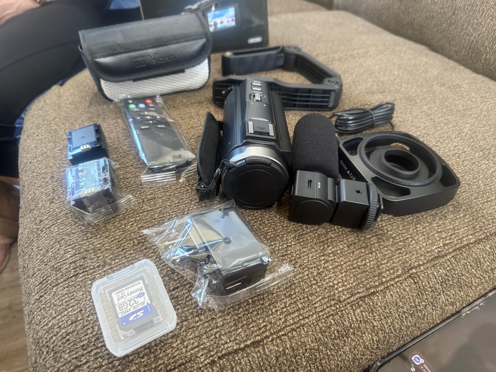 8K Video Camera 88MP UHD WiFi Vlogging Cameras for YouTube 18X Digital Zoom IR Night Vision 3.0'' Touch Screen Camcorder with 32GB Card, Microphone, Lens Hood, Stabilizer, Remote, Two Batteries customer photo 2