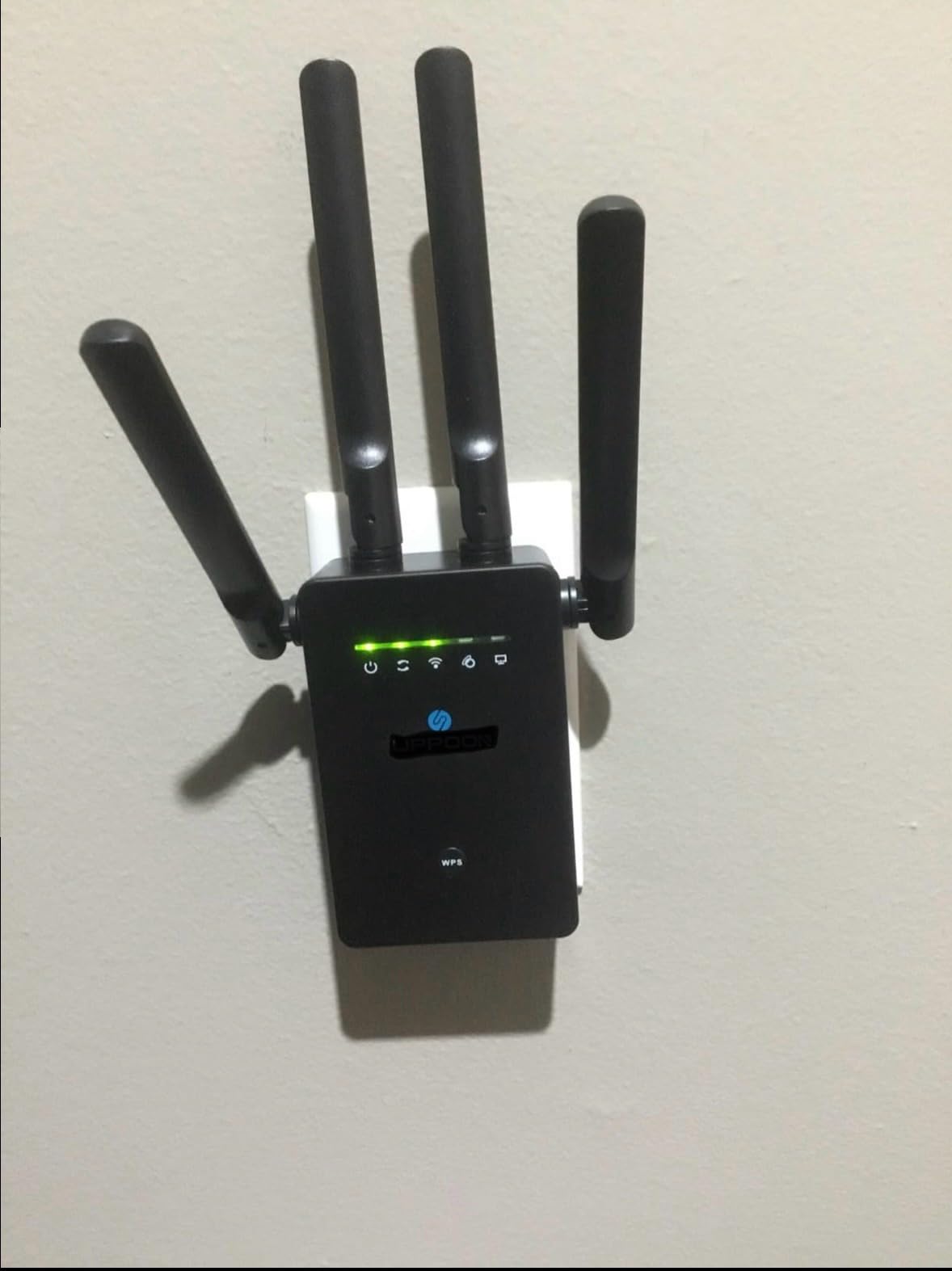 2026 WiFi Extender Signal Booster, New Gen Internet Booster for Home, 4X Faster, Covers up to 16,899 sq.ft, Wi-Fi Repeater with Ethernet Port, Wireless Long Range Amplifier, Easy Setup (White) customer photo 1