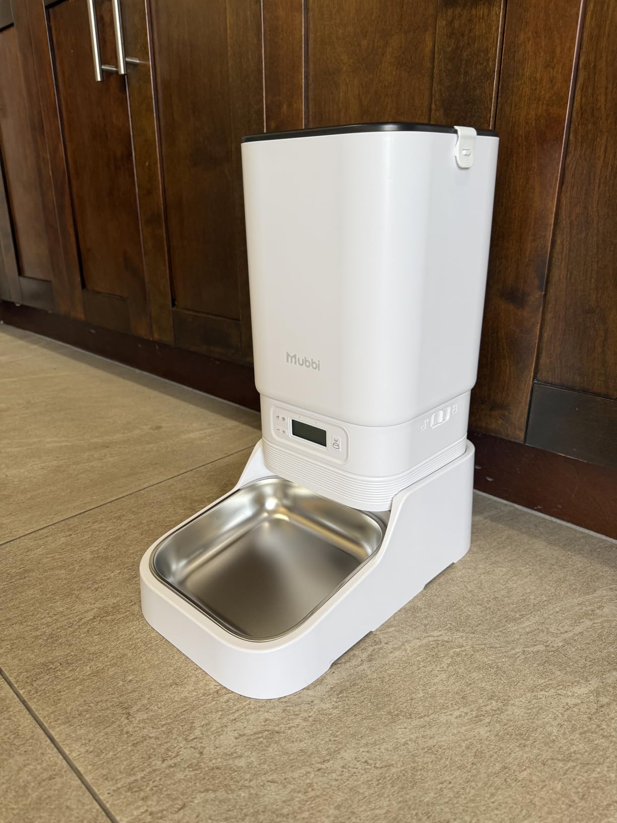 Automatic Cat Feeder with Camera - 7L/29 Cups Auto Dog Feeder with Large Food Tray & 1080P Night Vision, Elevated Bowl, 2-Way Audio, 10s Voice Recording, 5G WiFi Timed Cat Food Dispenser, 1-15 Meals customer photo 1
