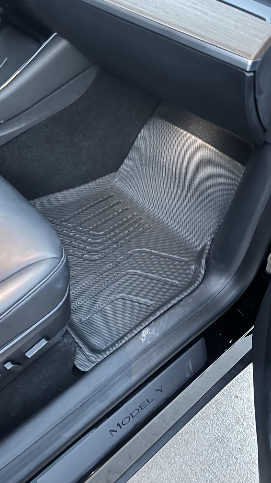 YITAMOTOR Floor Mats Fit for 2024 2025 2026 Tesla Model 3 Highland, 6PCS Full Cover Car Mats with Front/Rear/Cargo Liners, TPE All-Weather Custom Fit Anti-Slip Interior Accessories customer photo 1