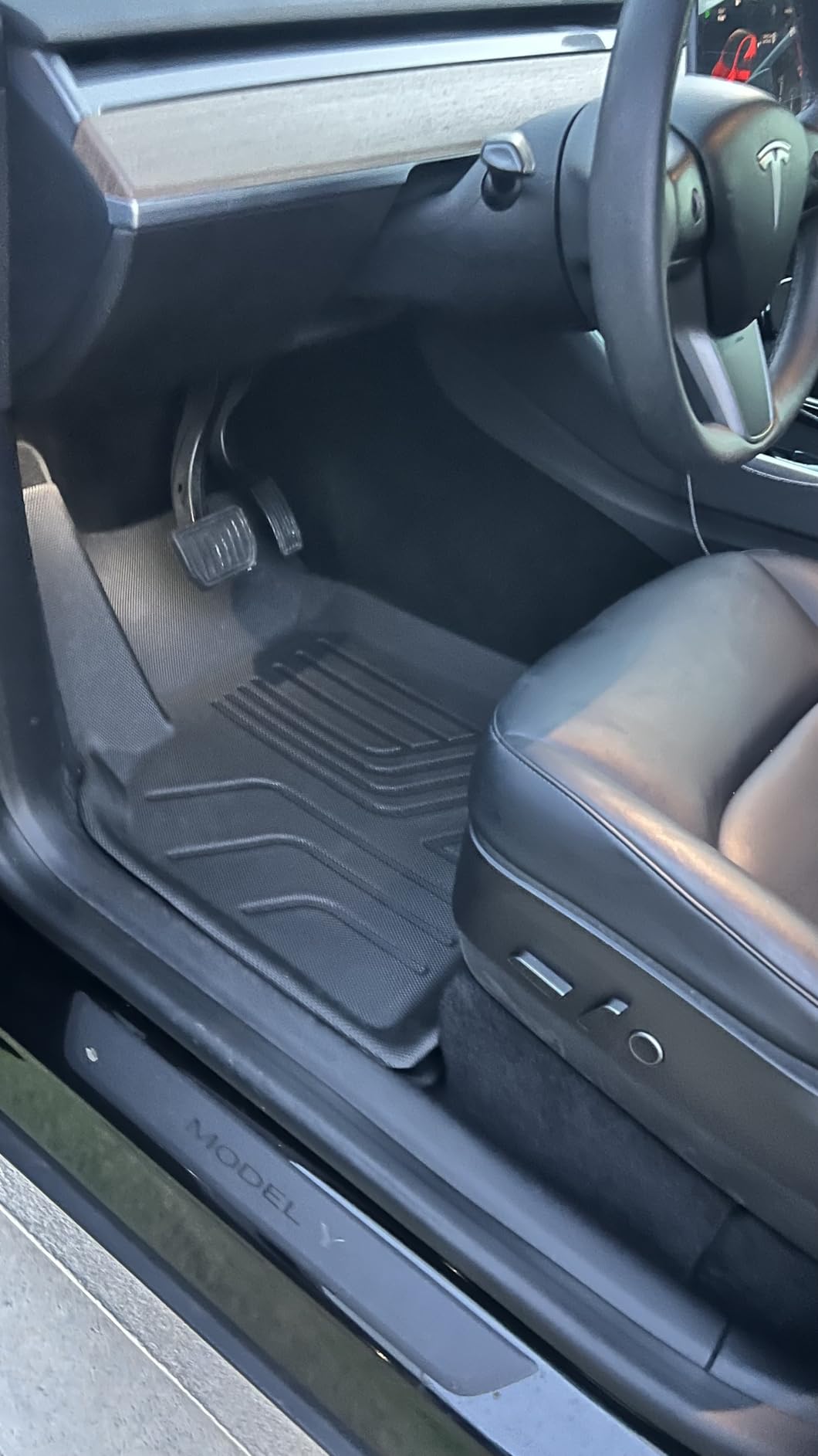 YITAMOTOR Floor Mats Fit for 2024 2025 2026 Tesla Model 3 Highland, 6PCS Full Cover Car Mats with Front/Rear/Cargo Liners, TPE All-Weather Custom Fit Anti-Slip Interior Accessories customer photo 2