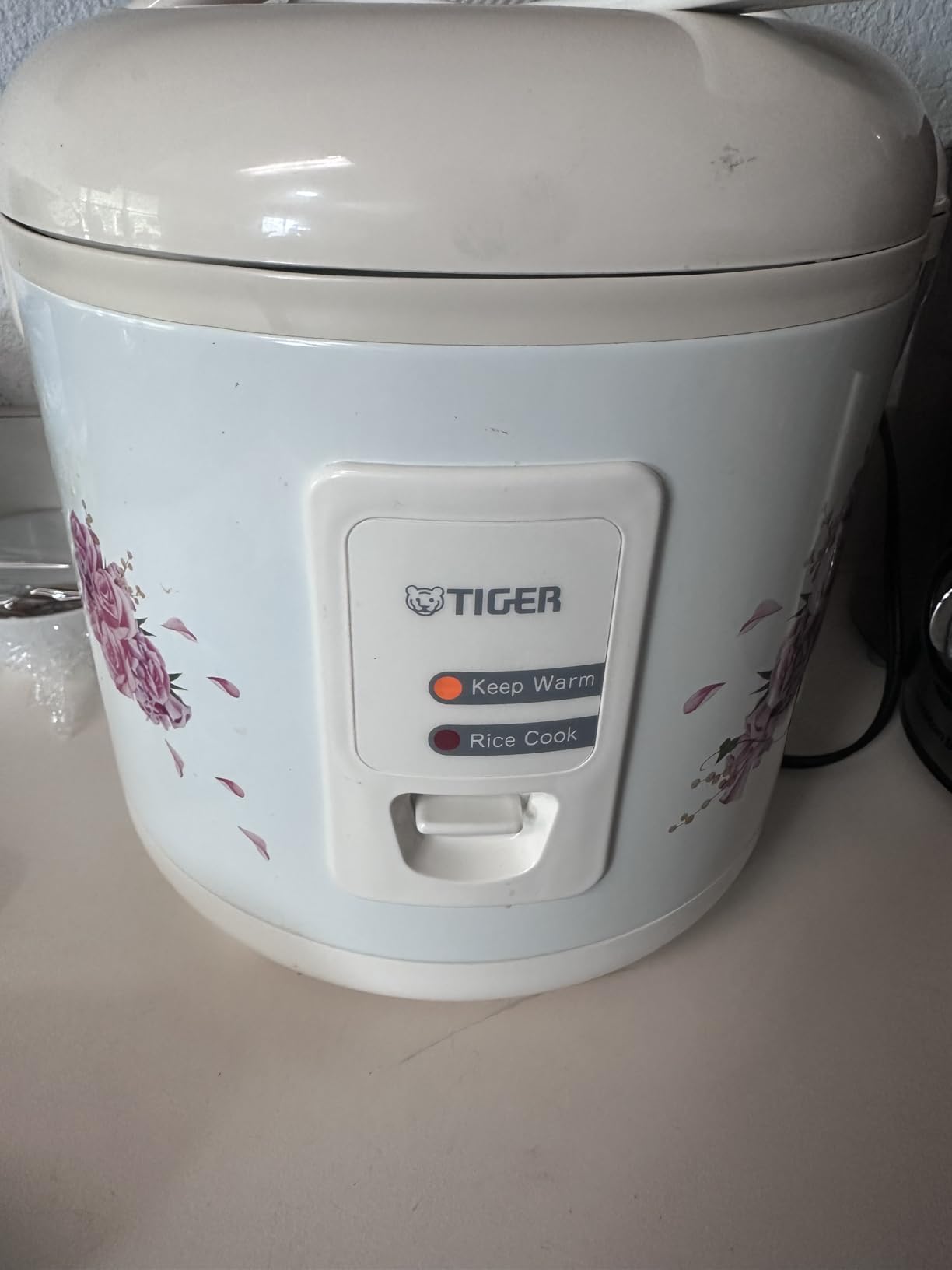 Tiger JAZ-A10U FH Electric 5.5-Cups Rice Cooker and Steamer customer photo 2