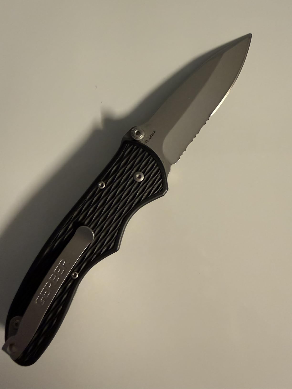 Gerber Gear FAST Draw Pocket Knife, EDC Assisted Opening Folding Knife, Serrated Edge customer photo 1
